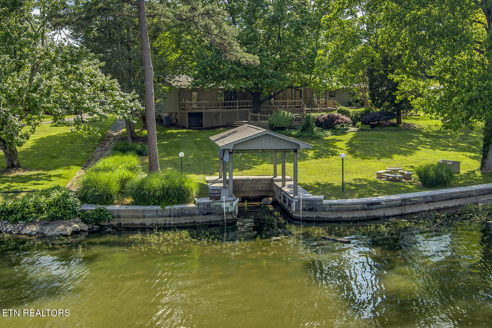 3701 River Trace Lane Knoxville TN 37920