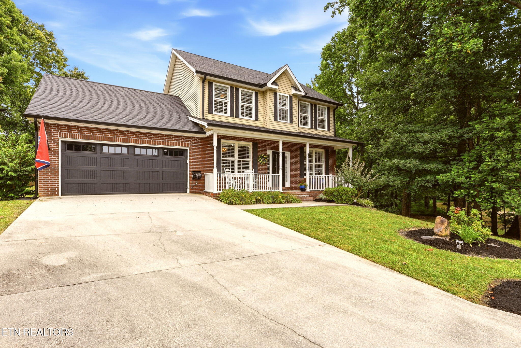 1866 Silver Cloud Lane Knoxville TN 37909