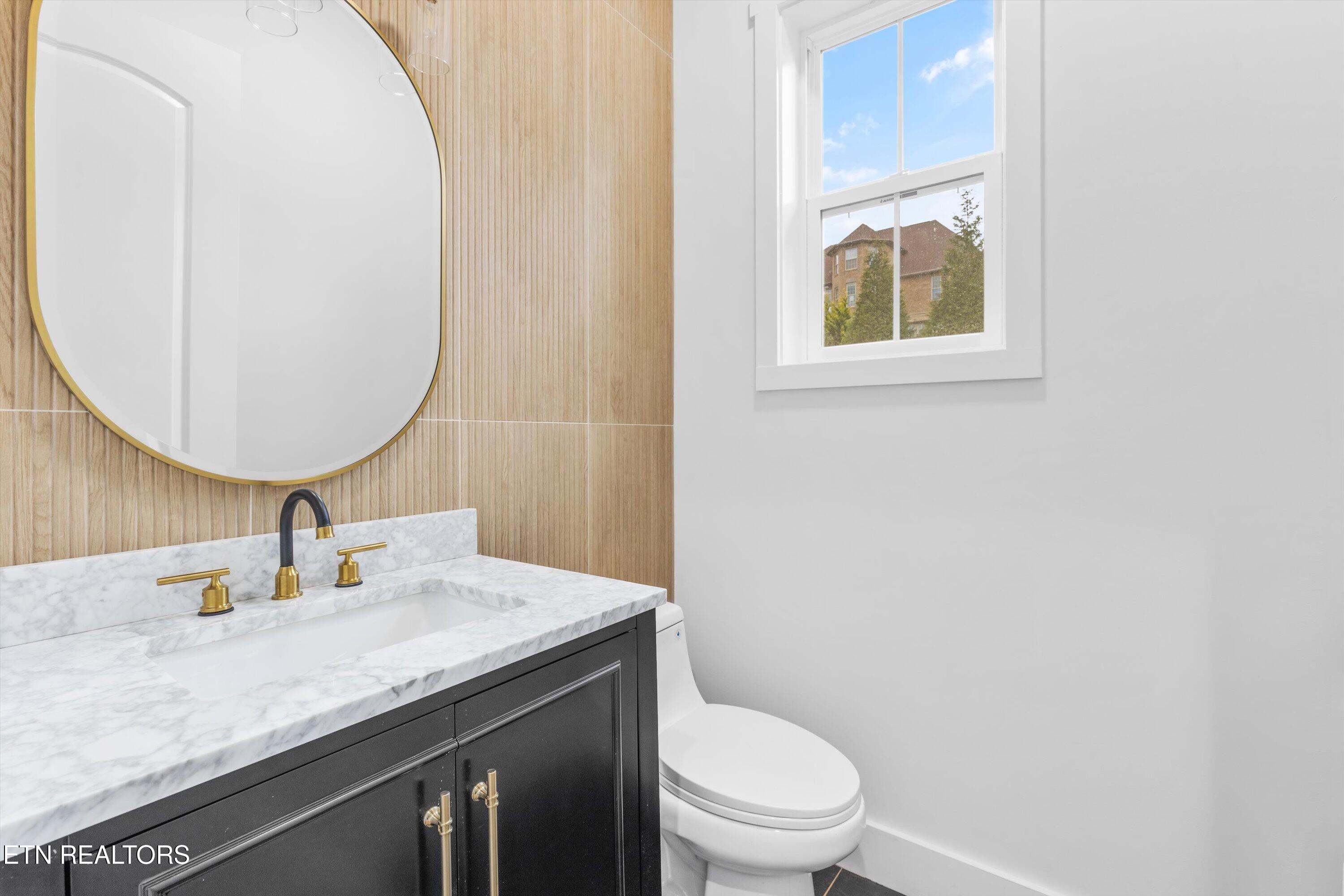 3911 Shipwatch Lane Knoxville TN 37920