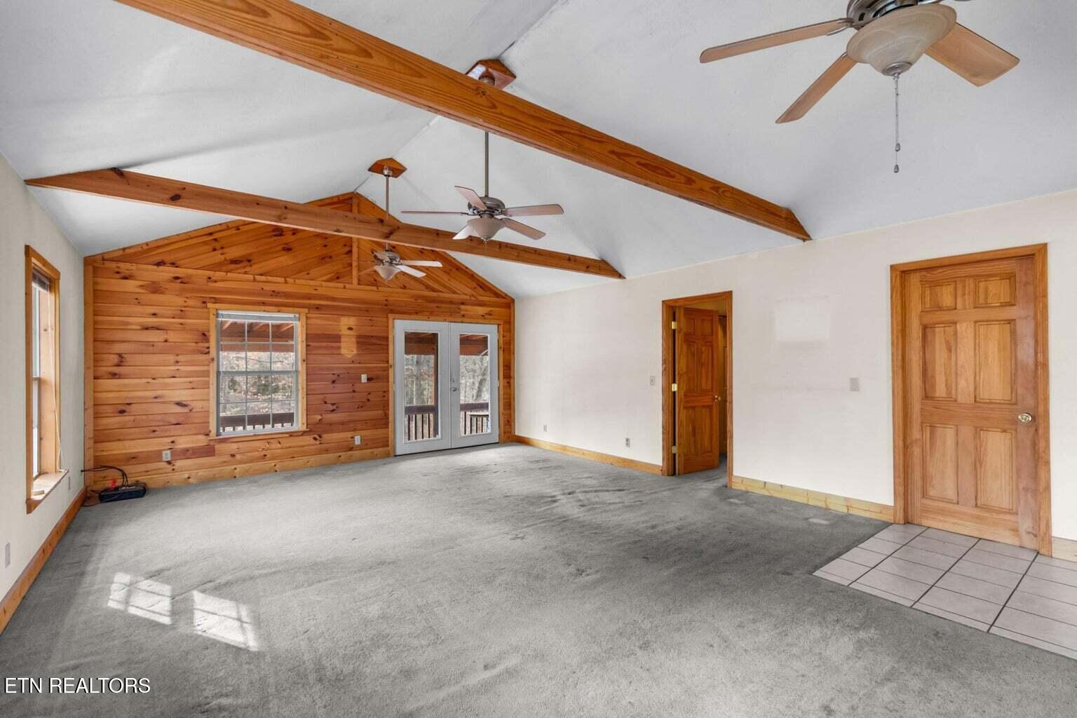 1027 Dean Circle Dandridge TN 37725