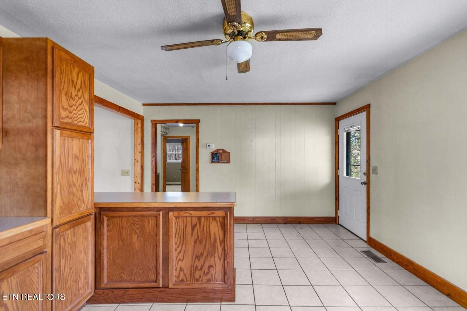 1027 Dean Circle Dandridge TN 37725