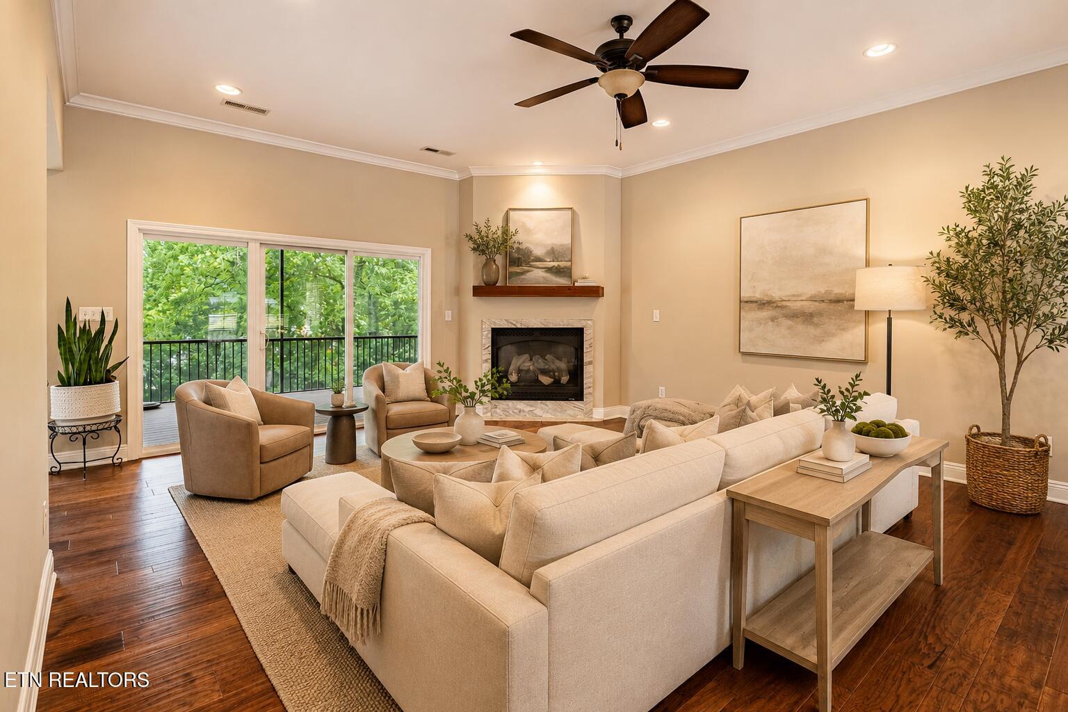 330 Dudala Point Loudon TN 37774