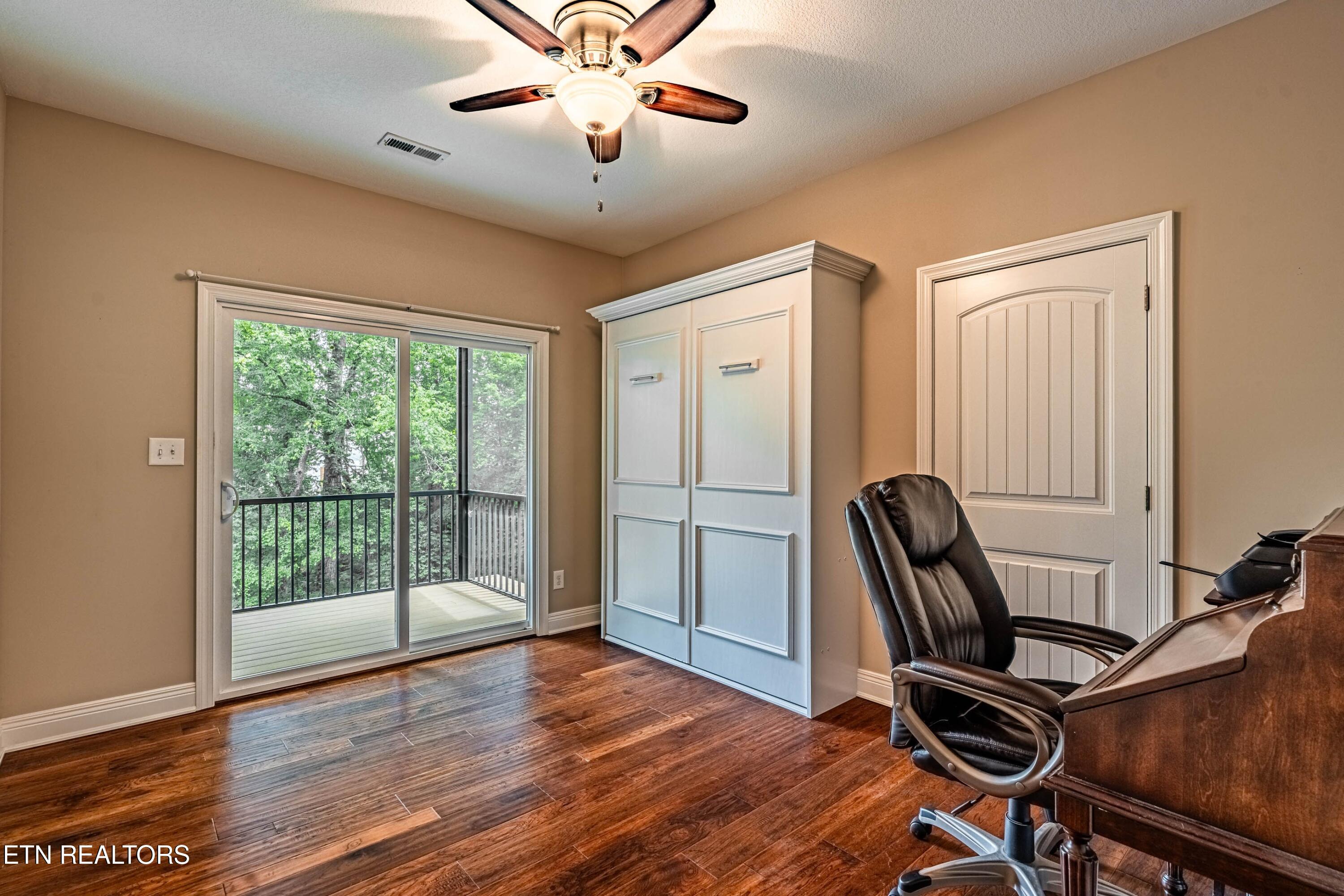 330 Dudala Point Loudon TN 37774