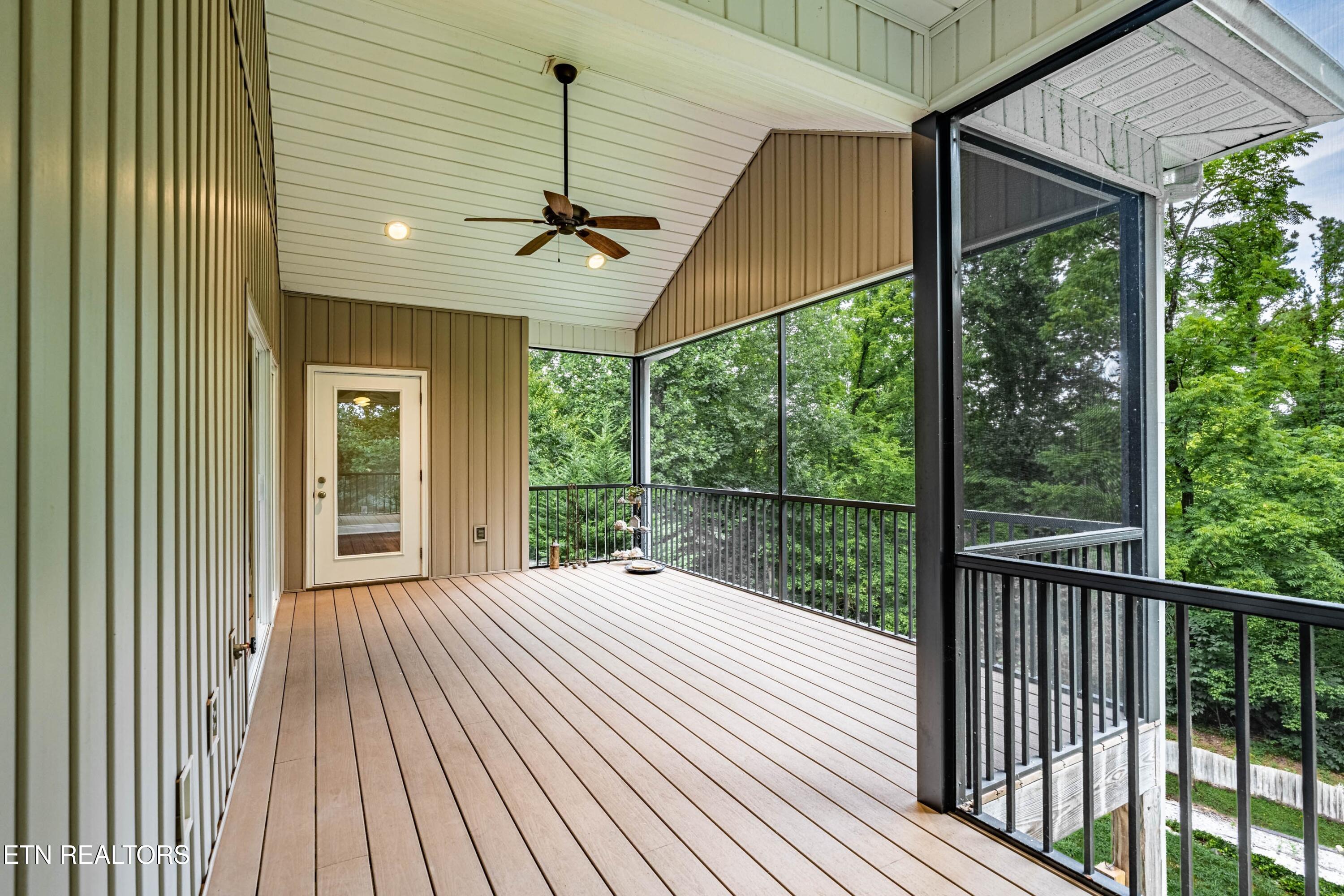 330 Dudala Point Loudon TN 37774