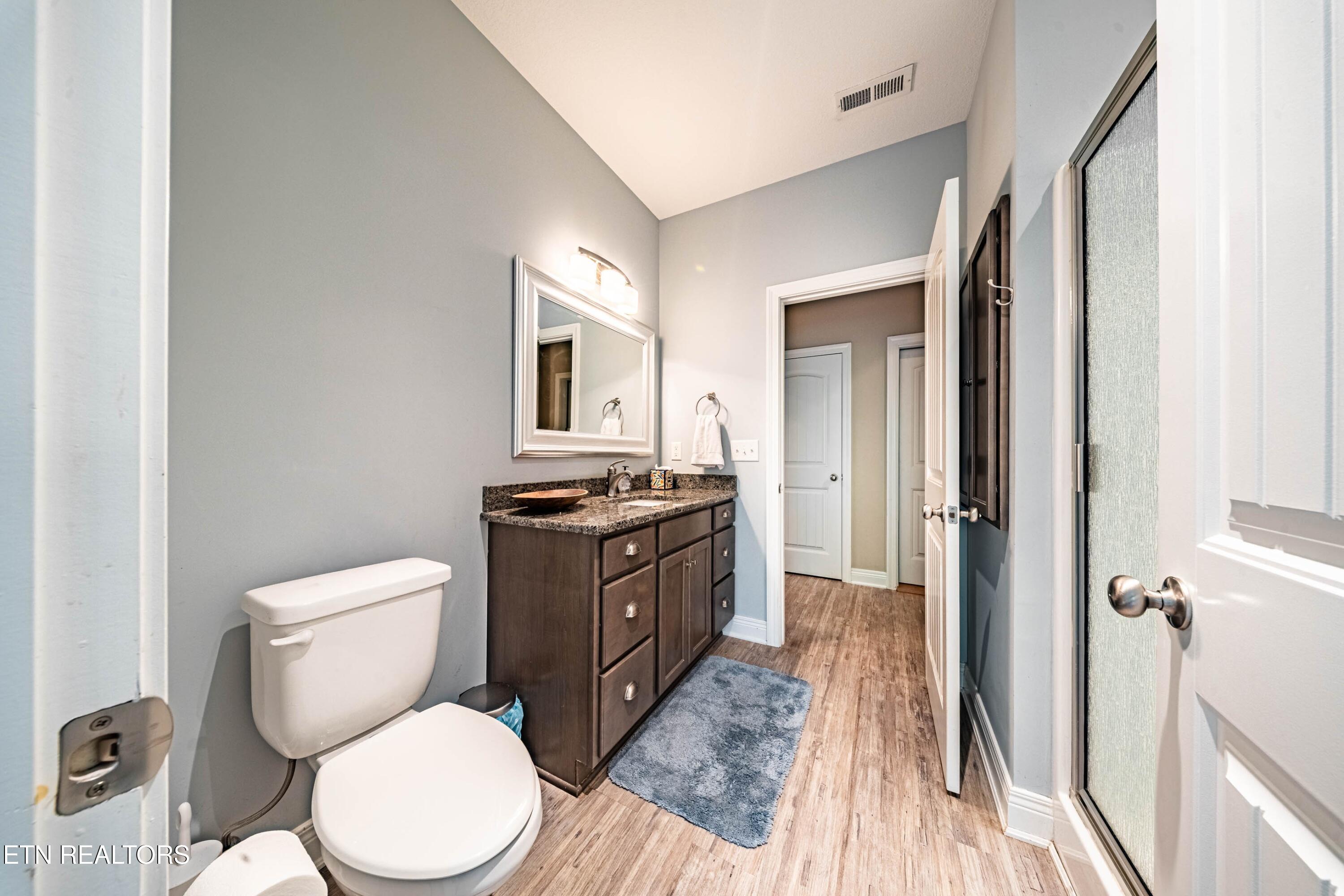 330 Dudala Point Loudon TN 37774