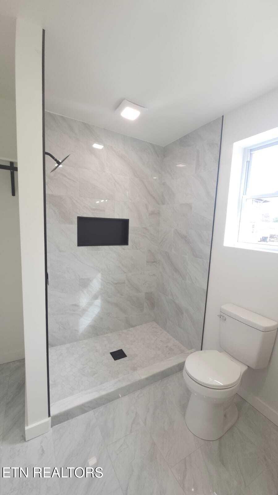 204 Oakland Street Knoxville TN 37914