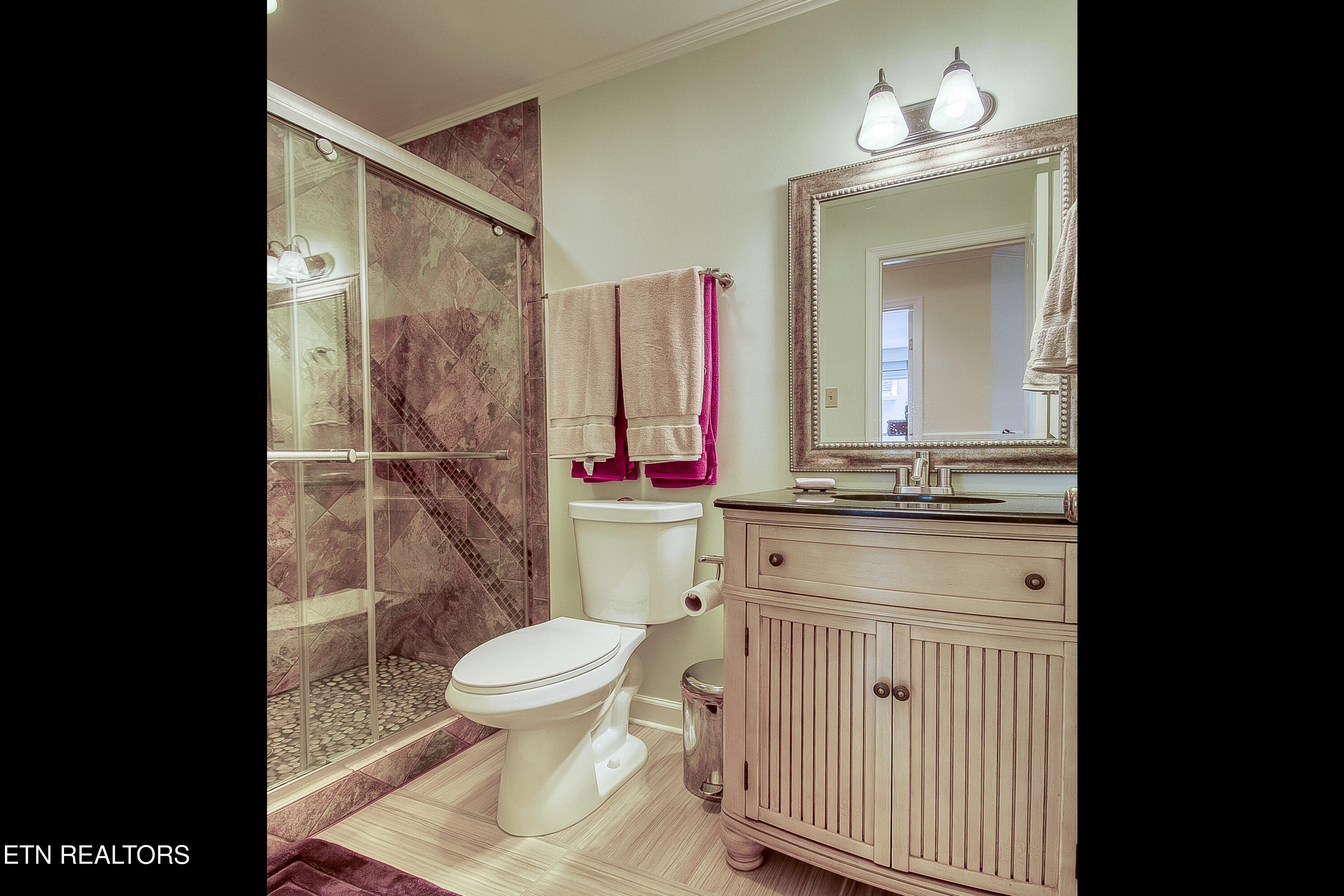 3445 Commodore Point Knoxville TN 37922
