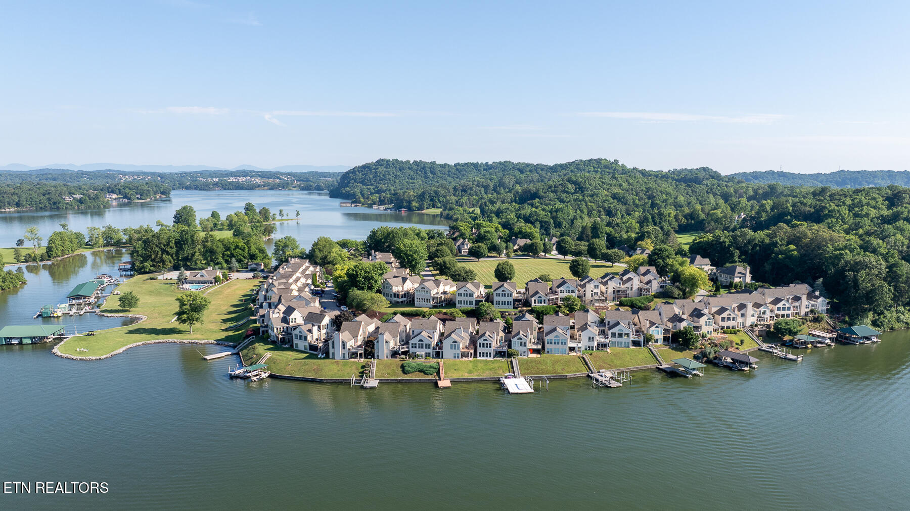 3445 Commodore Point Knoxville TN 37922