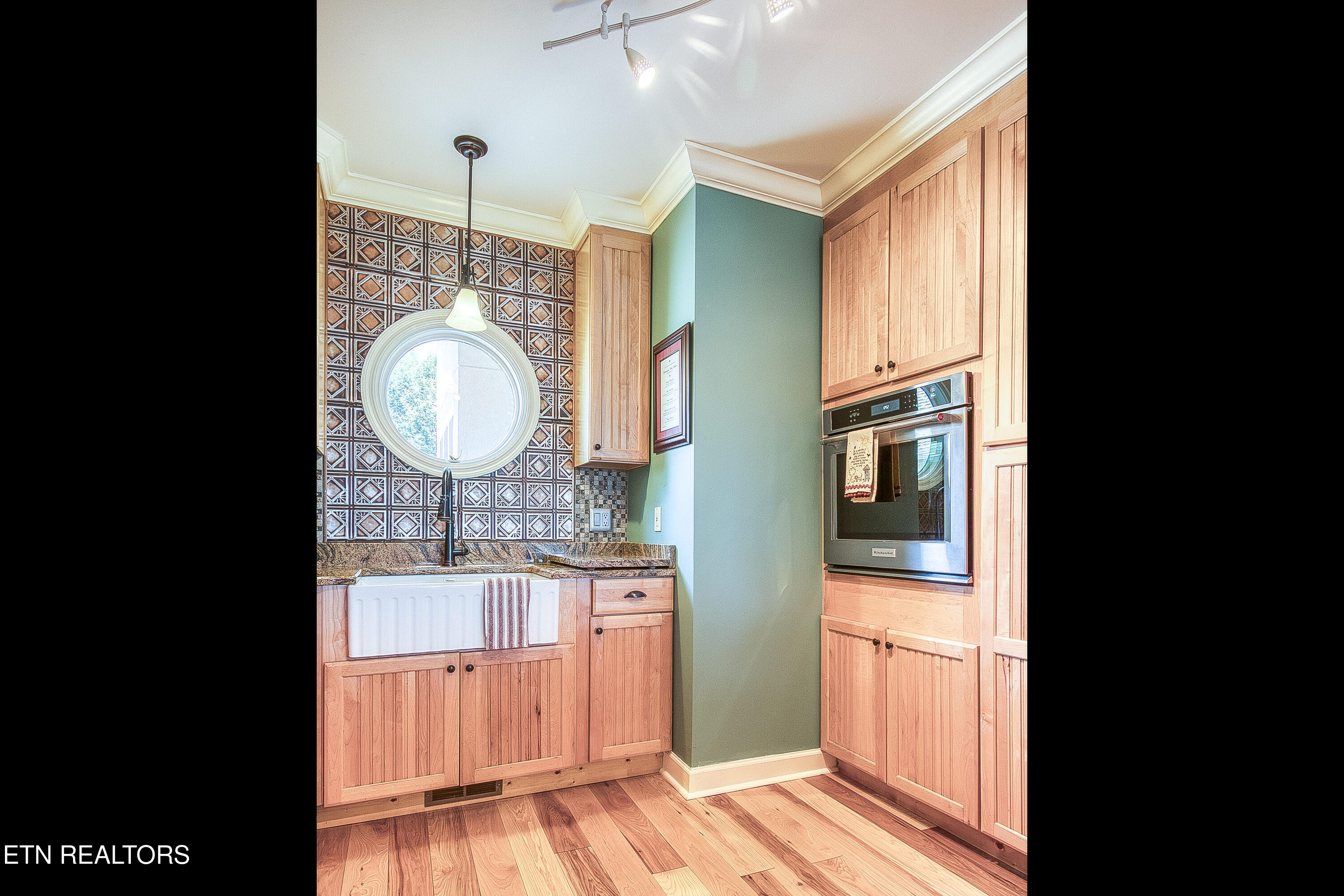 3445 Commodore Point Knoxville TN 37922