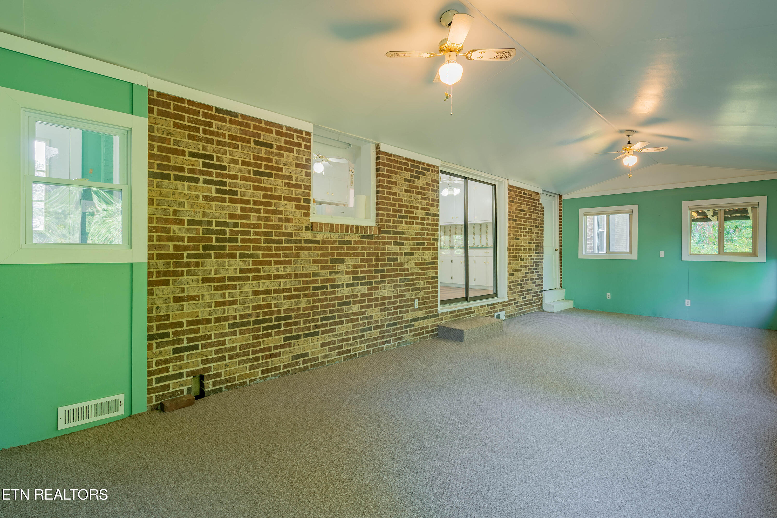 108 Alger Road Oak Ridge TN 37830