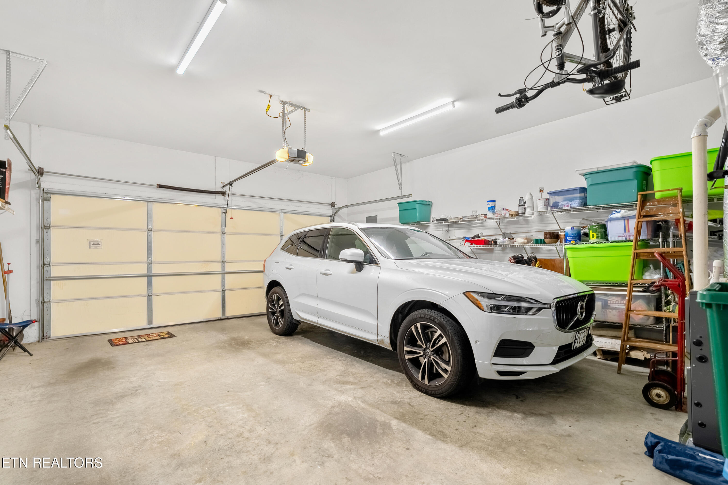 807 Poets Corner Way Knoxville TN 37919
