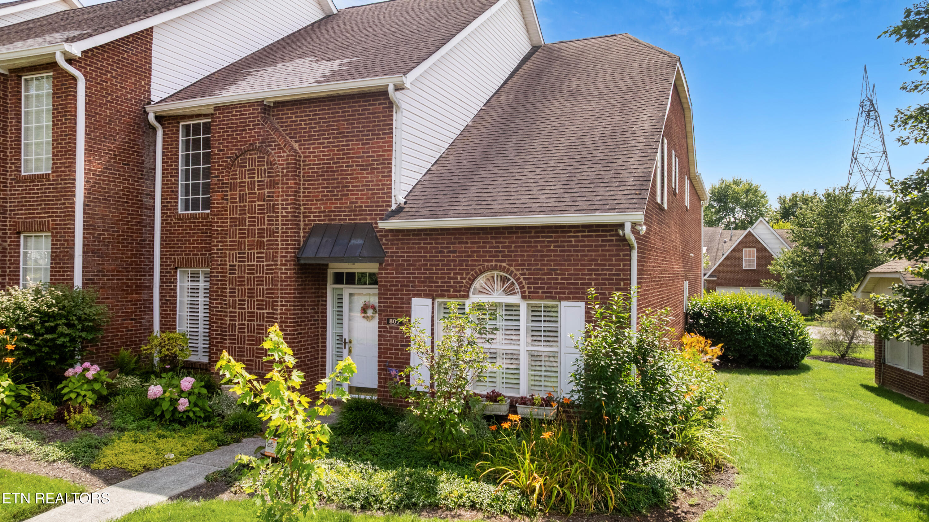 807 Poets Corner Way Knoxville TN 37919