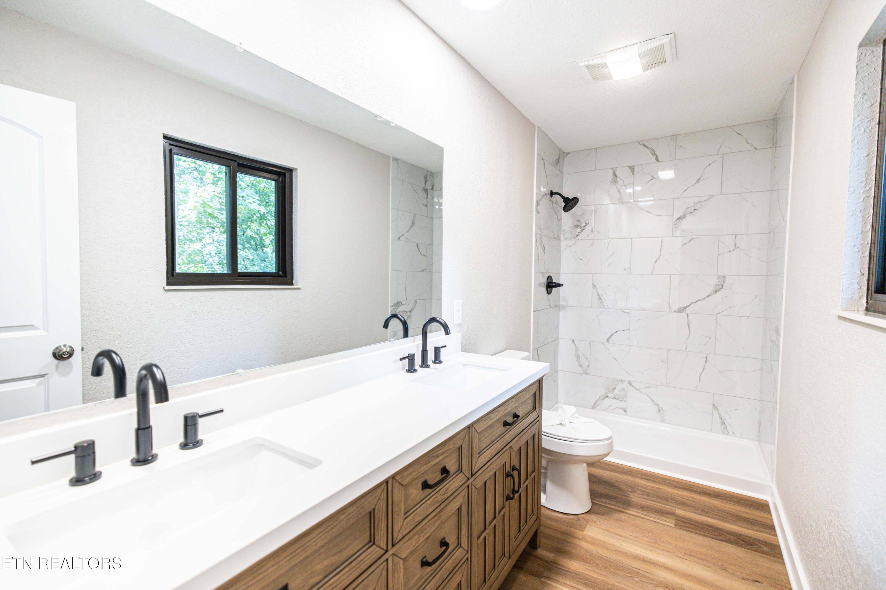 107 Garnet Lane Oak Ridge TN 37830