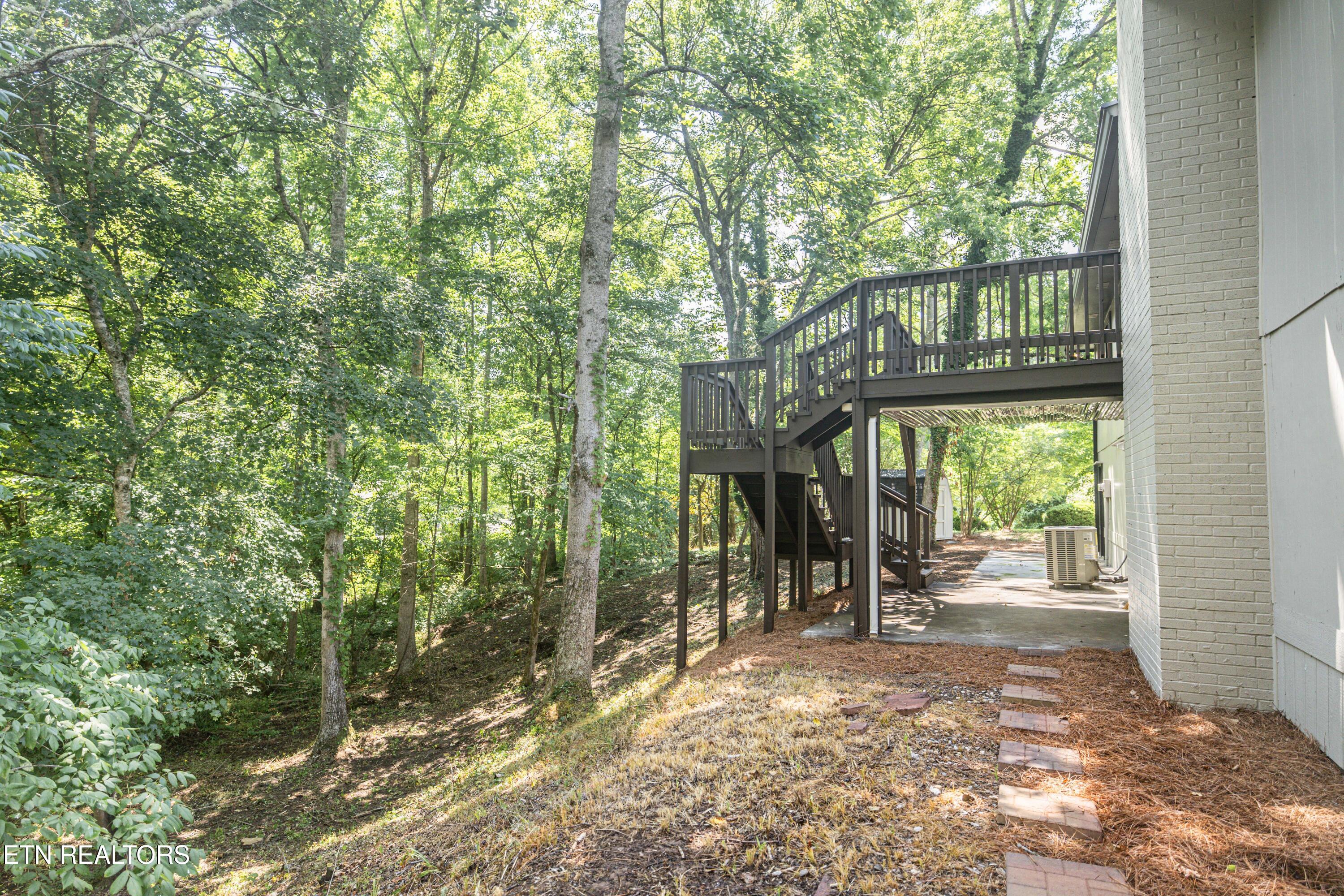 107 Garnet Lane Oak Ridge TN 37830