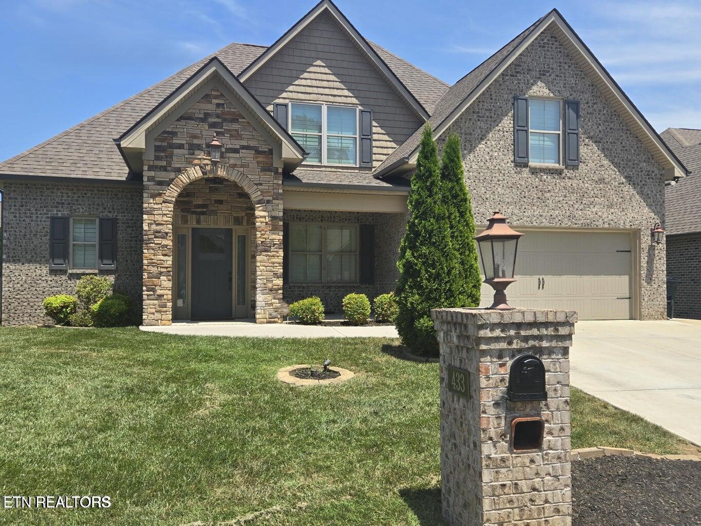 433 Chimney Rock Drive Lenoir City TN 37771
