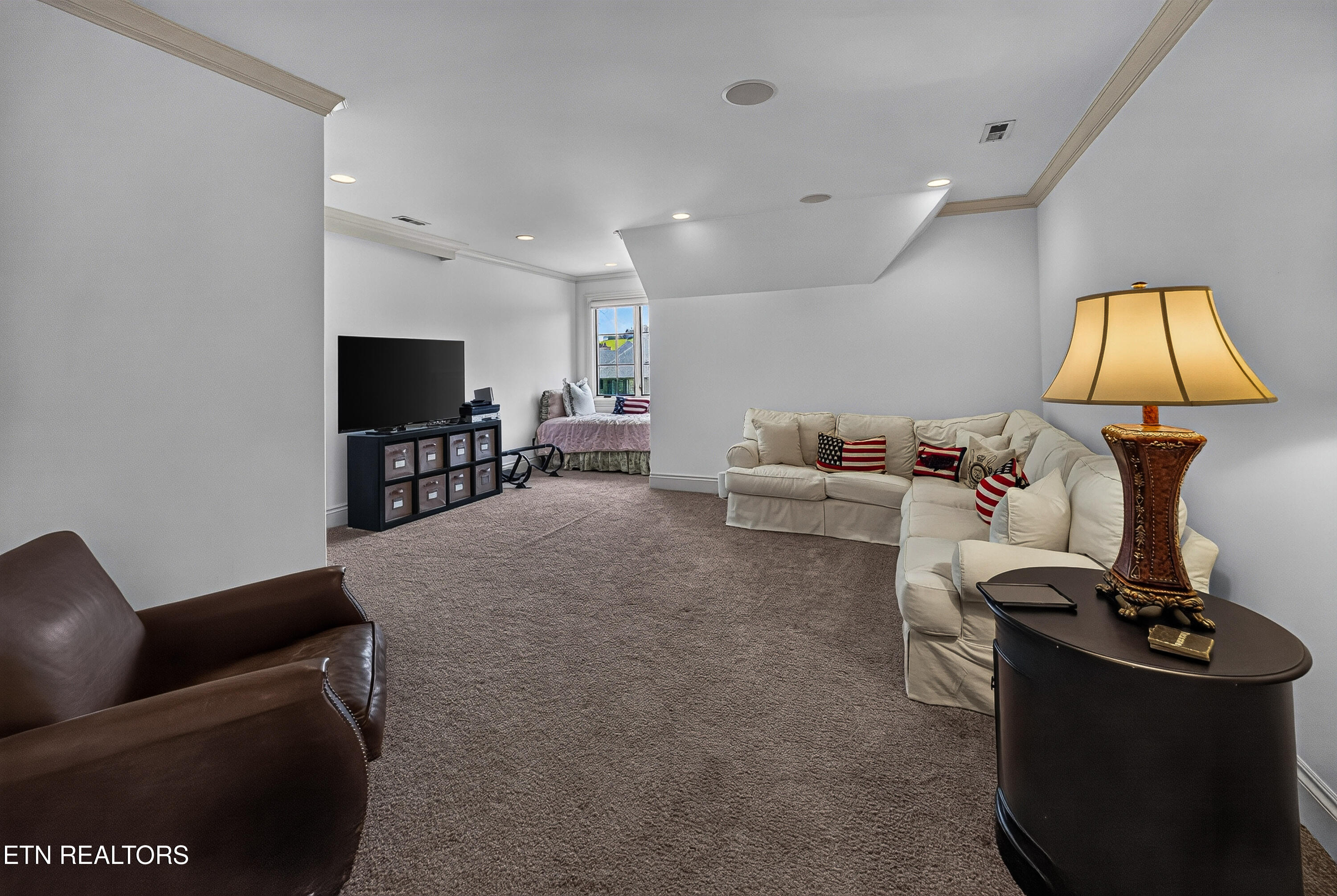 3642 Edgewater Way Louisville TN 37777