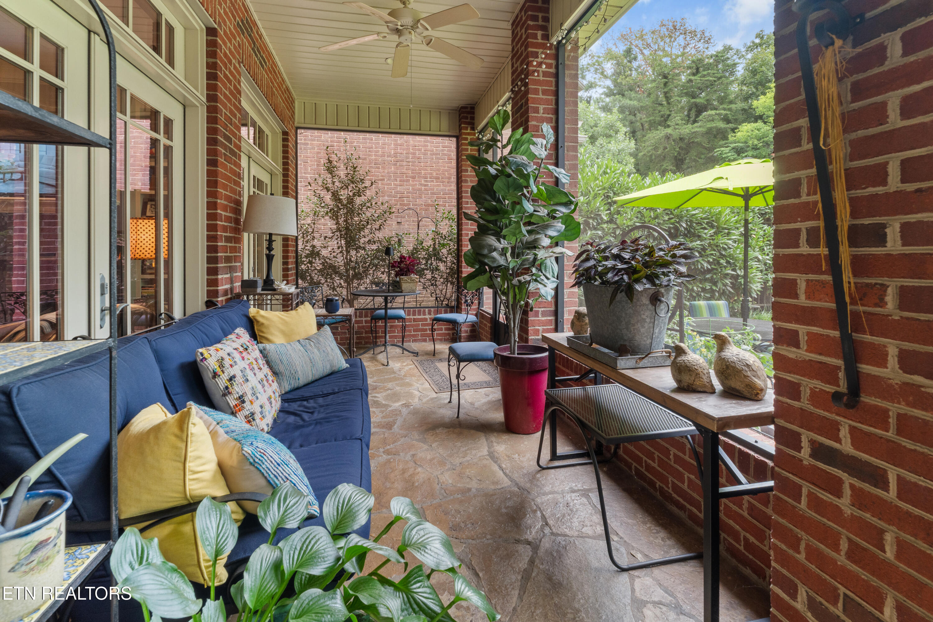 233 Savannah Park Drive Maryville TN 37803