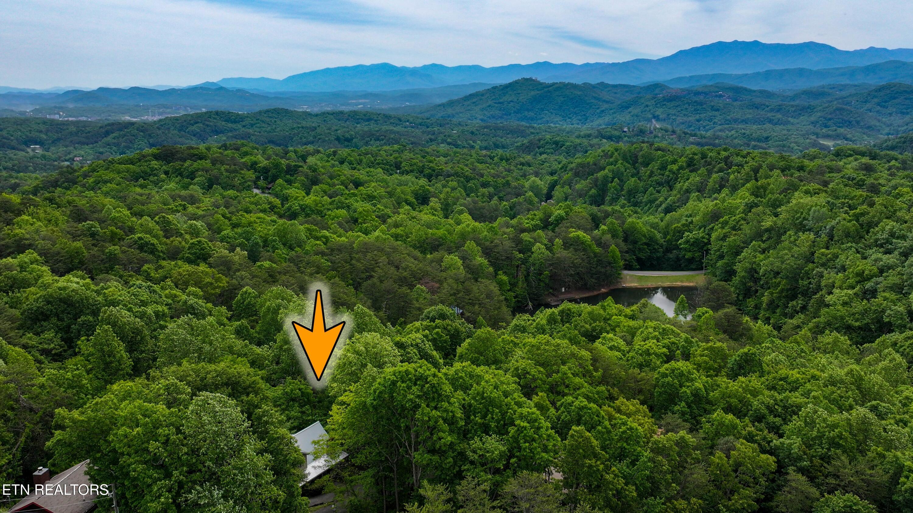 2322 Bonnie Lane Sevierville TN 37876