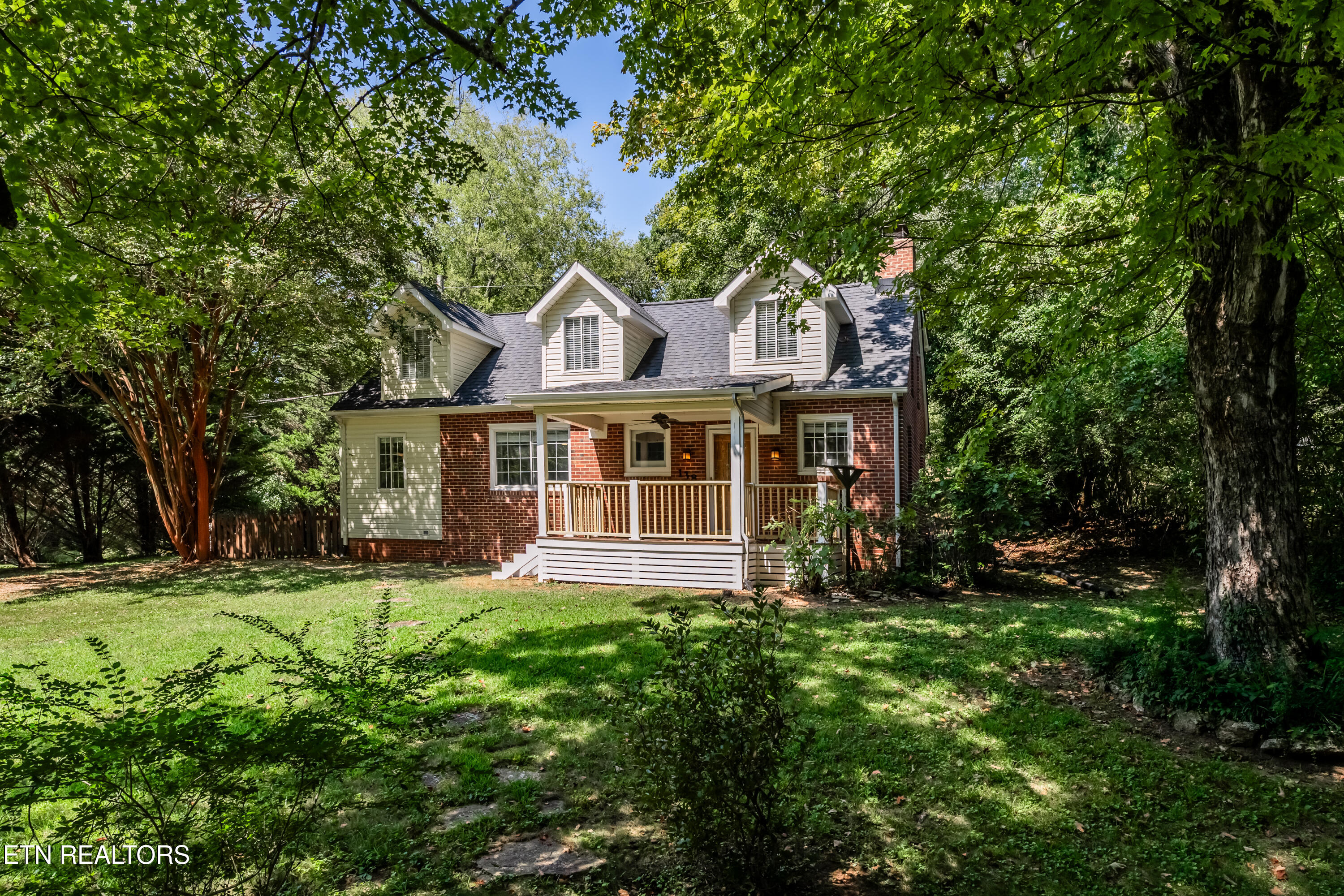 138 Crescent Road Norris TN 37828