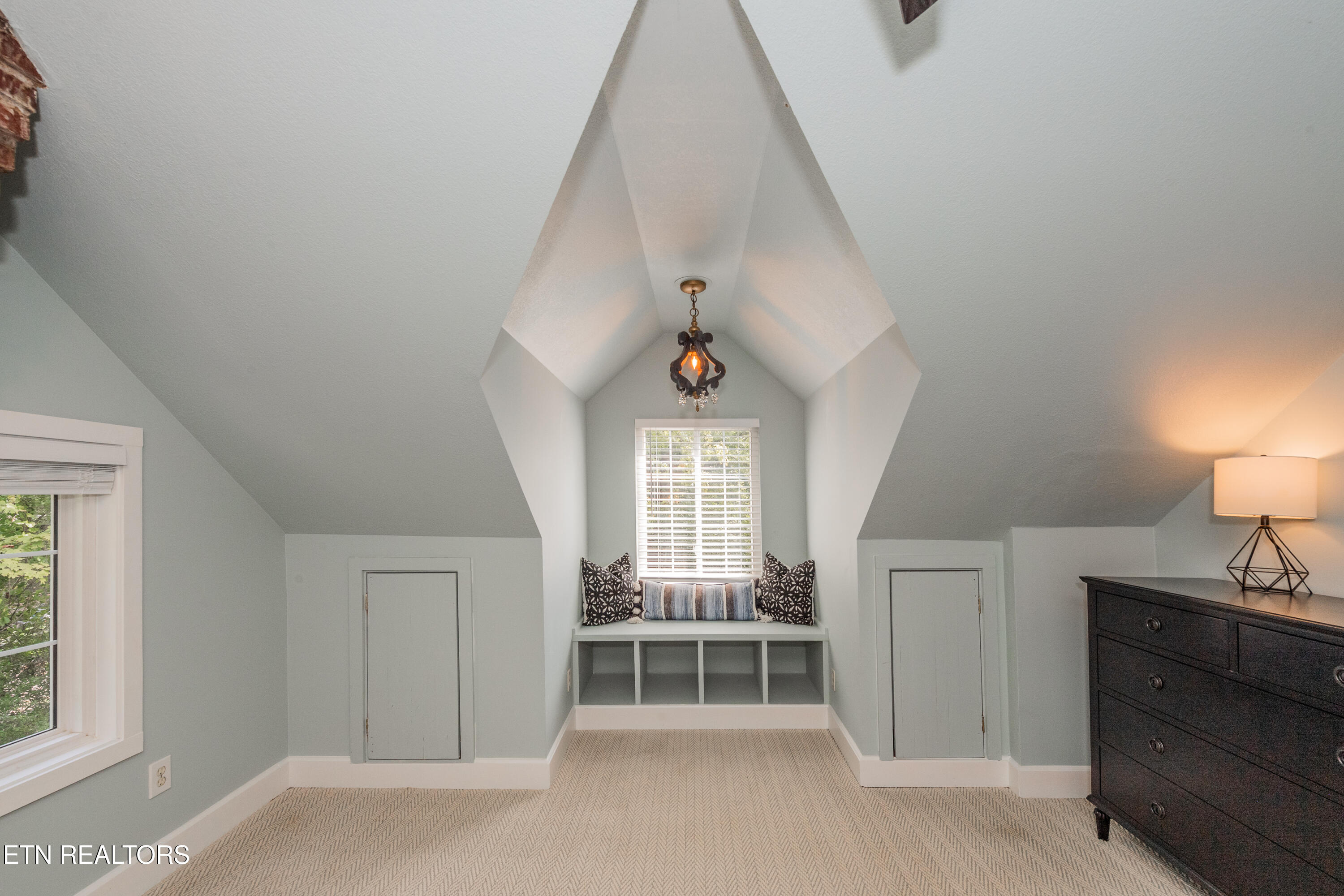 138 Crescent Road Norris TN 37828