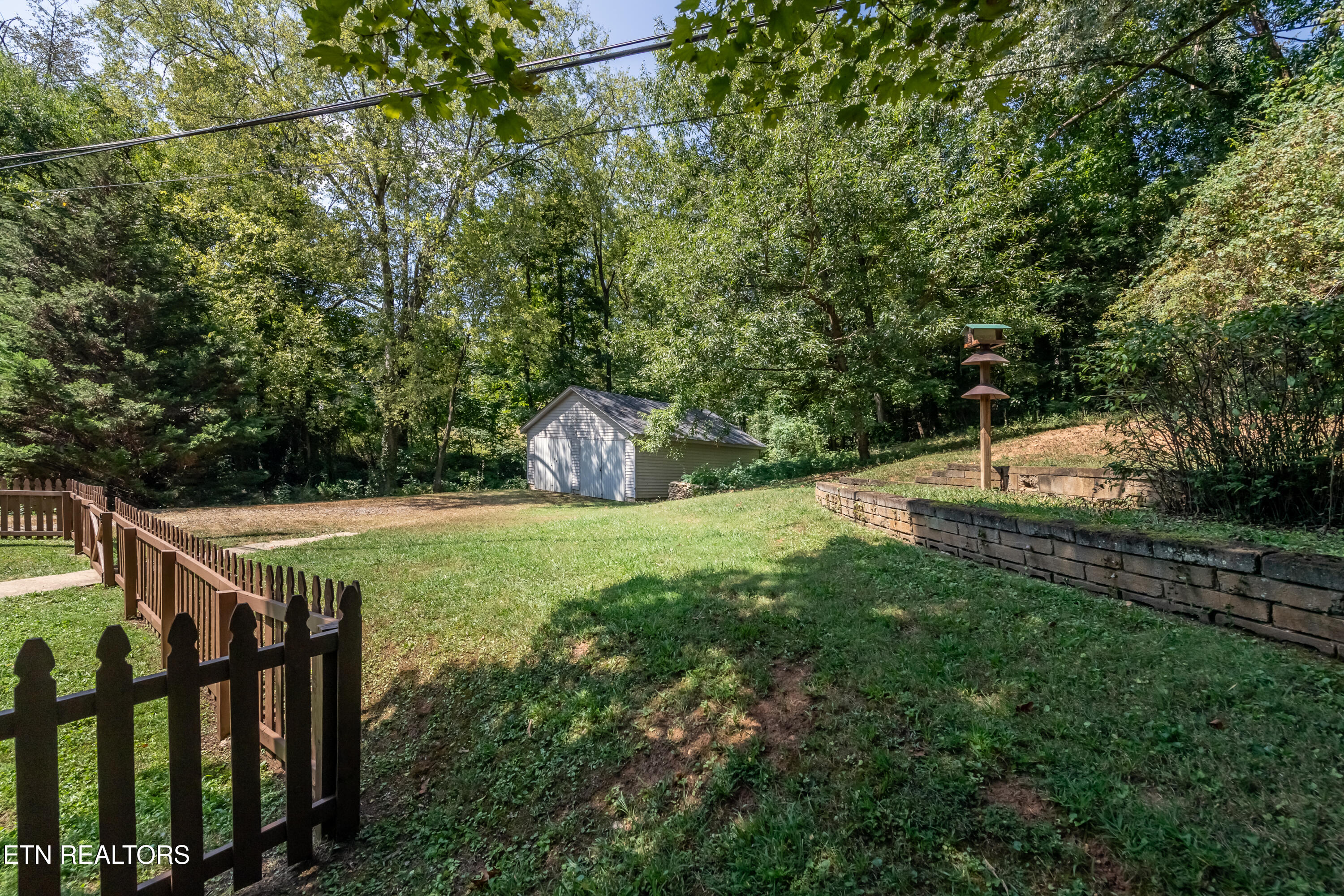 138 Crescent Road Norris TN 37828