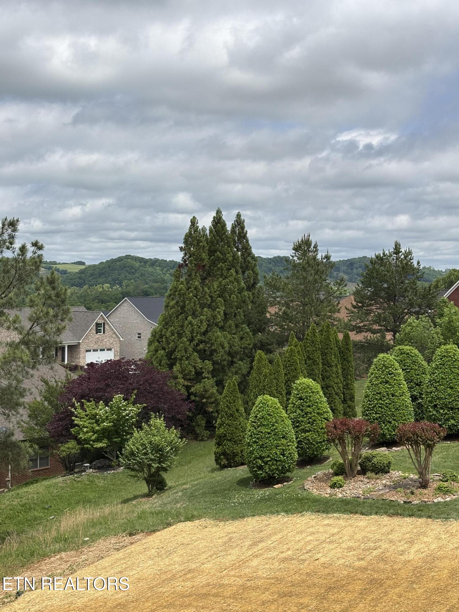 170 Timber Circle Lenoir City TN 37772