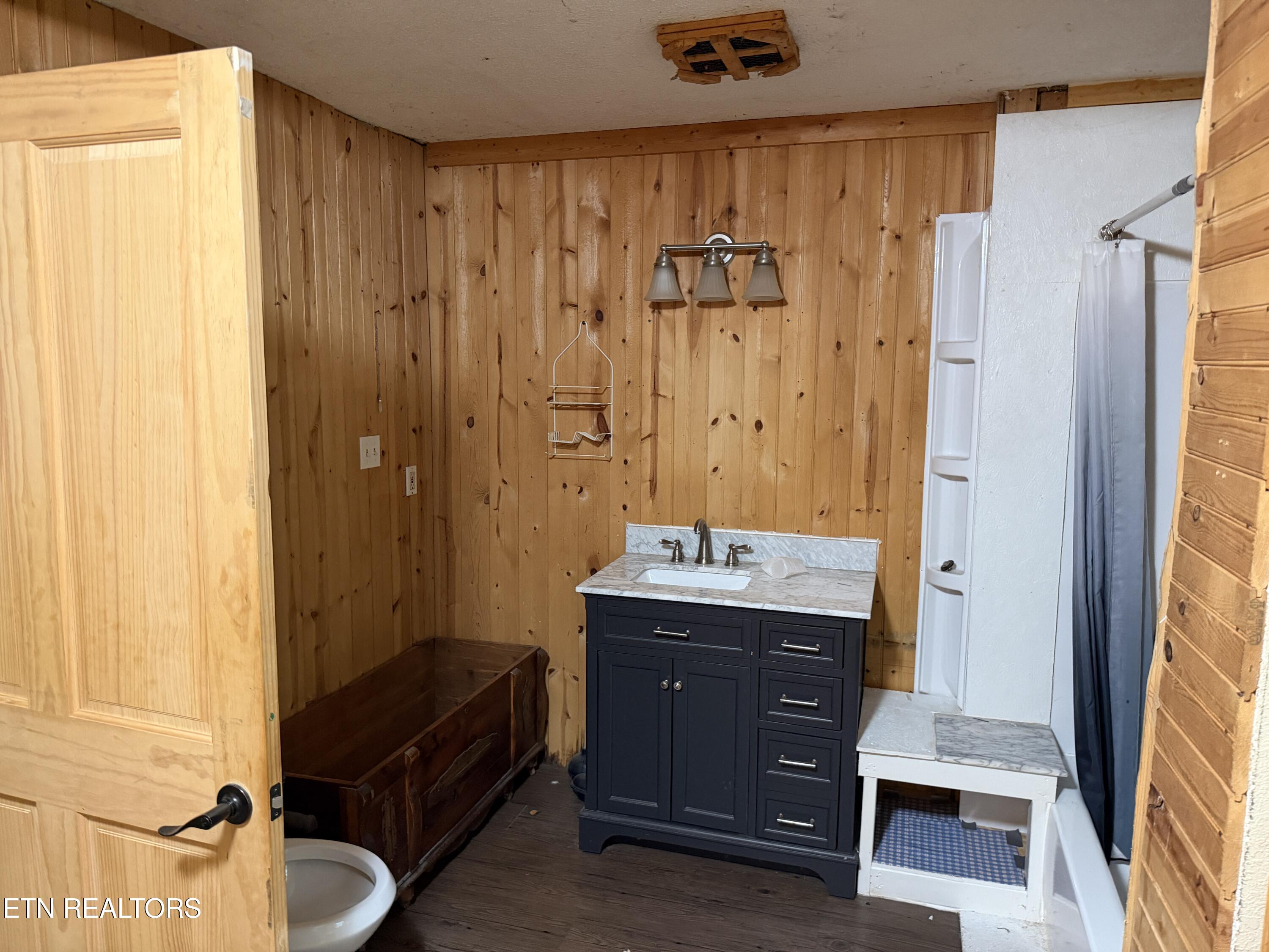 4728 Fred Jennings Road Walland TN 37886