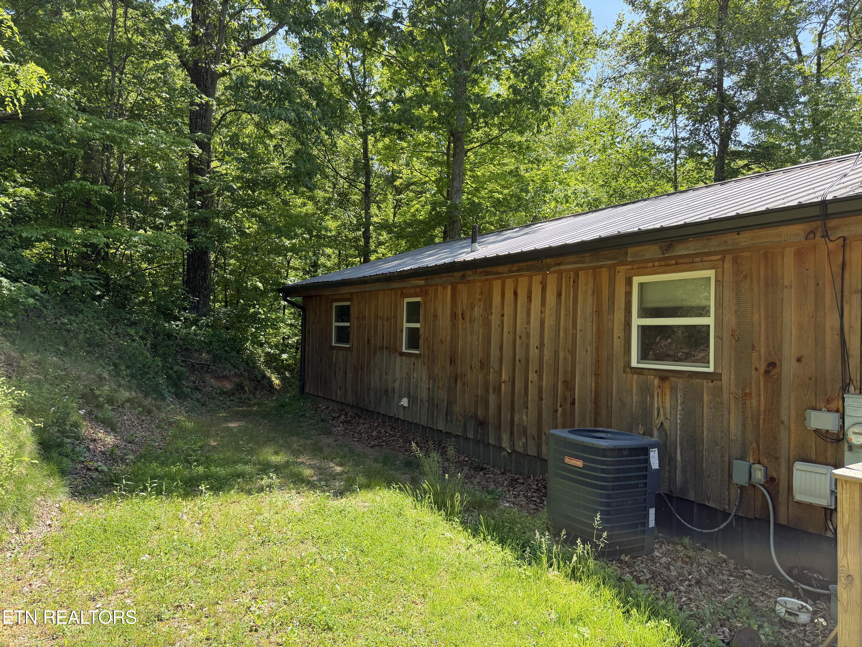 4728 Fred Jennings Road Walland TN 37886