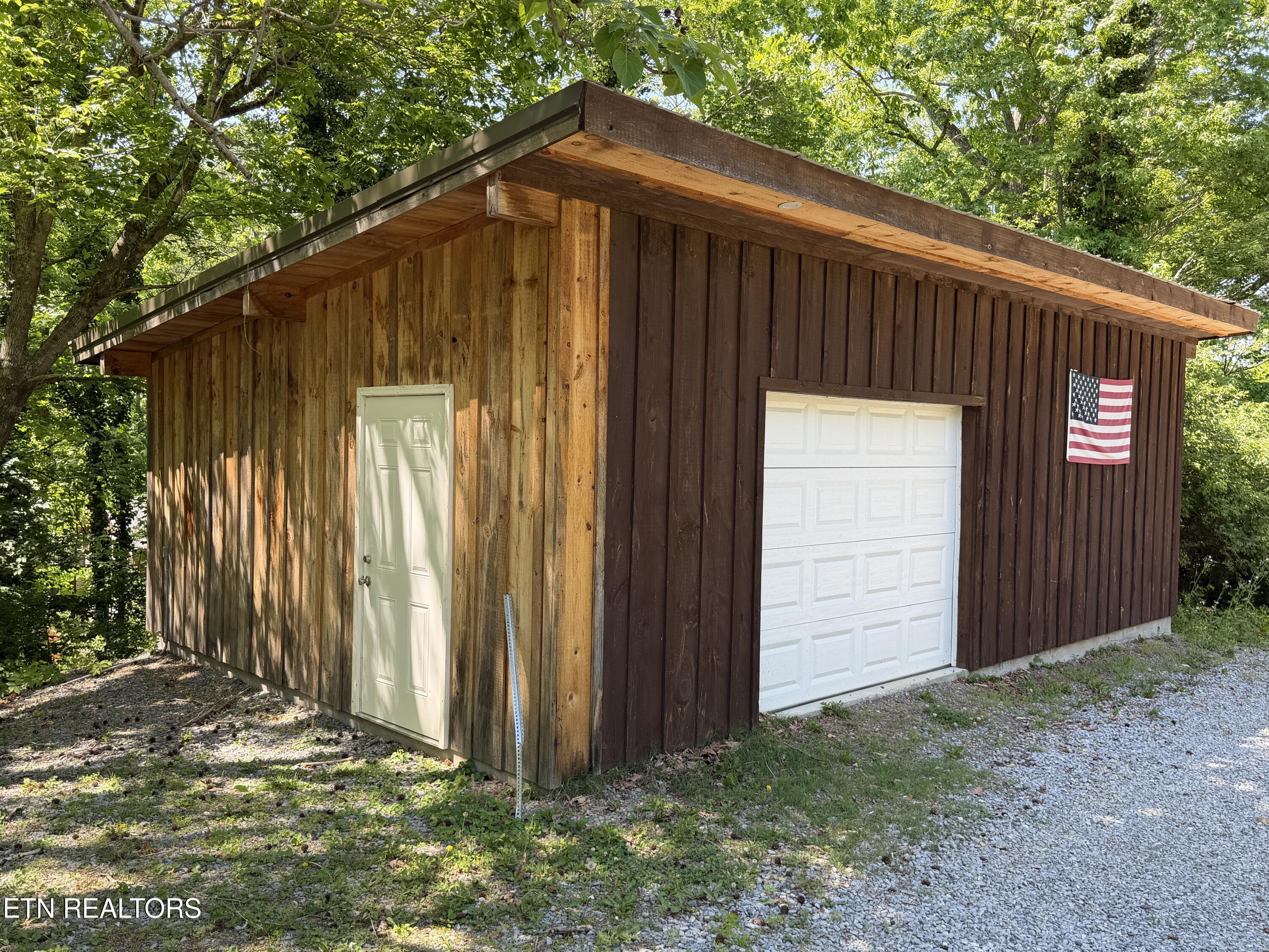 4728 Fred Jennings Road Walland TN 37886