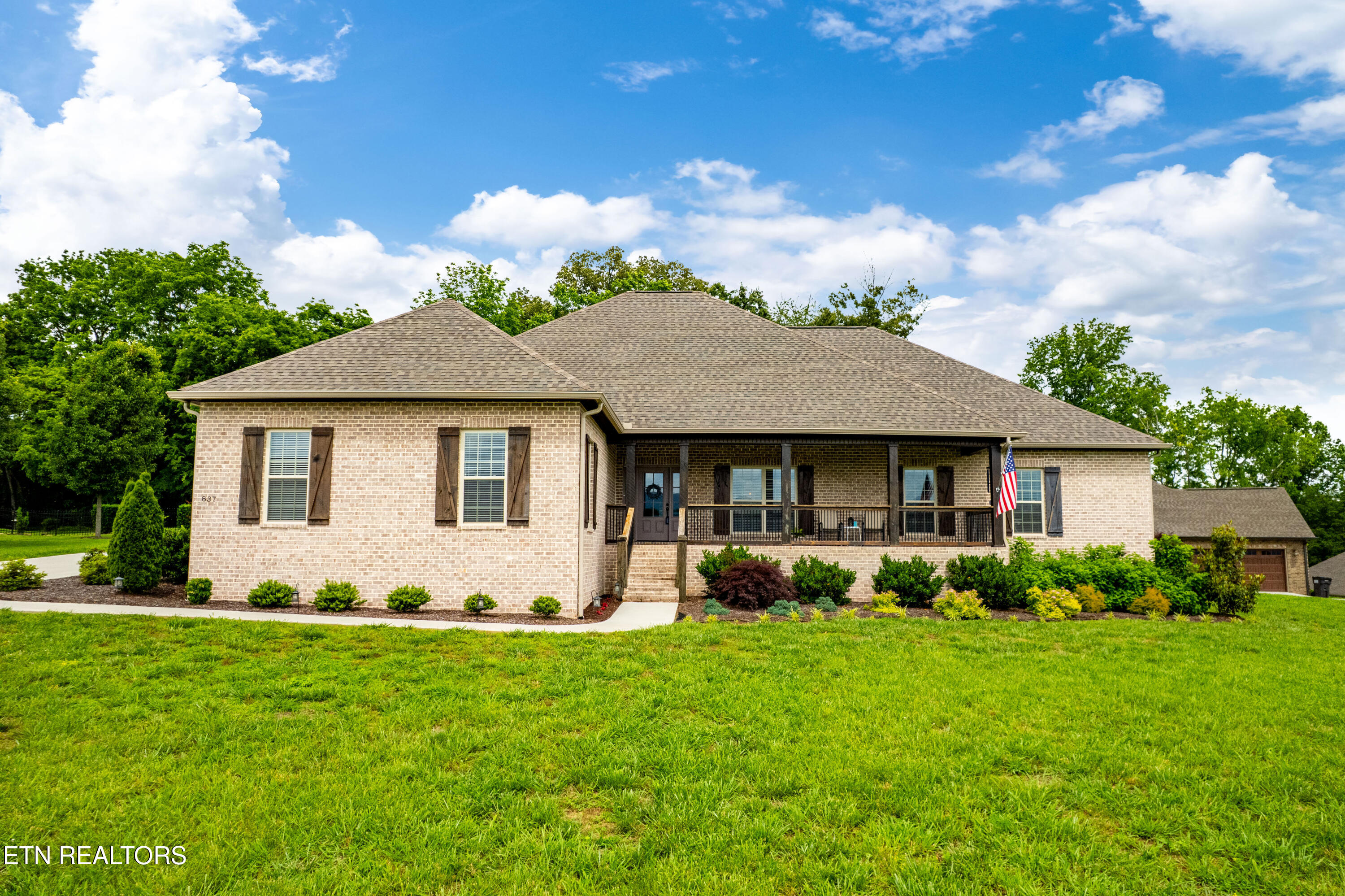837 Majestic Mountains Boulevard Walland TN 37886