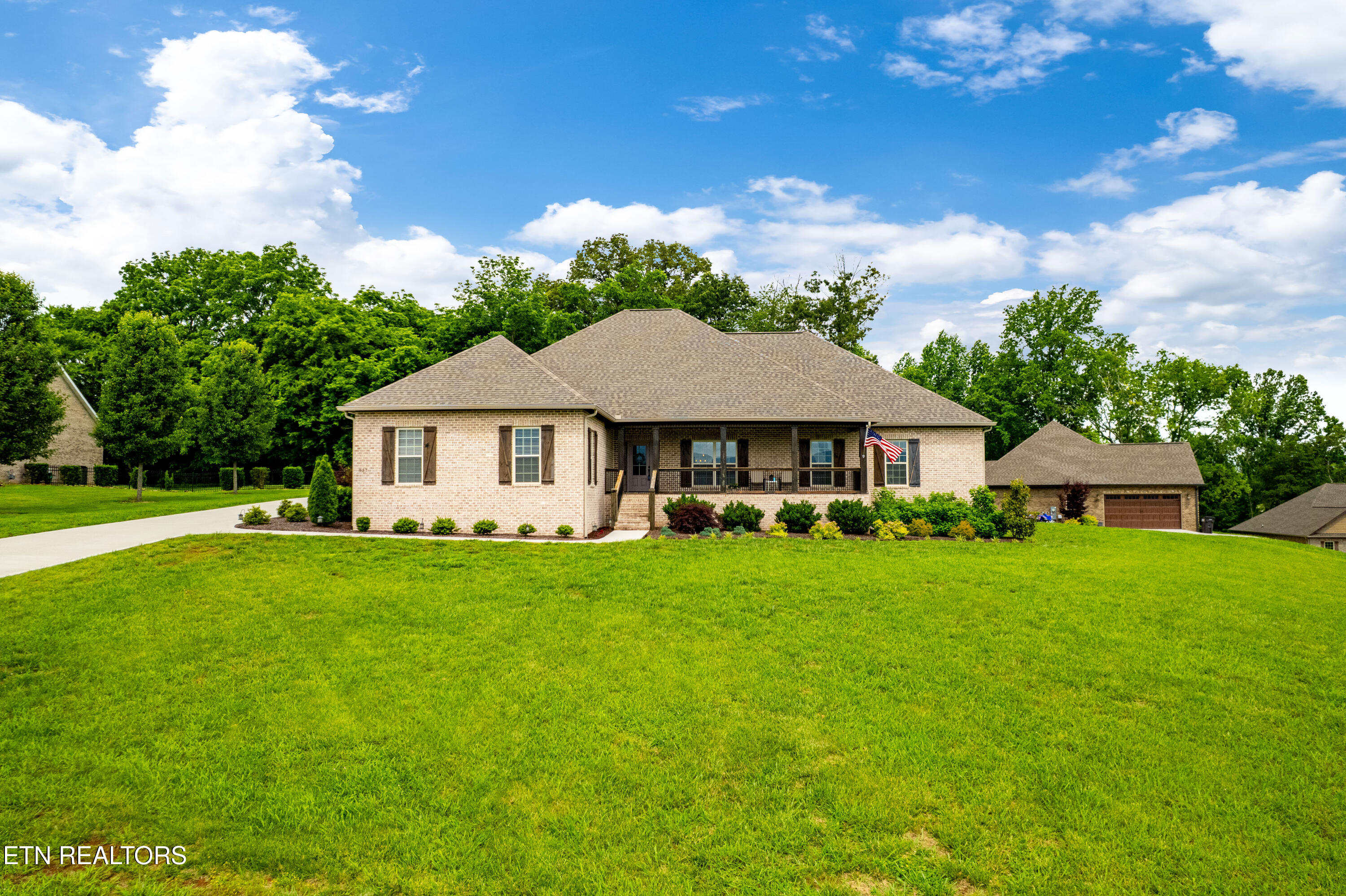 837 Majestic Mountains Boulevard Walland TN 37886