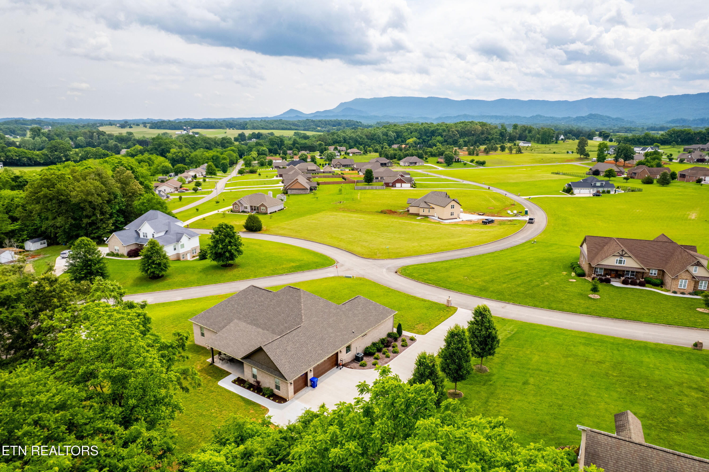 837 Majestic Mountains Boulevard Walland TN 37886