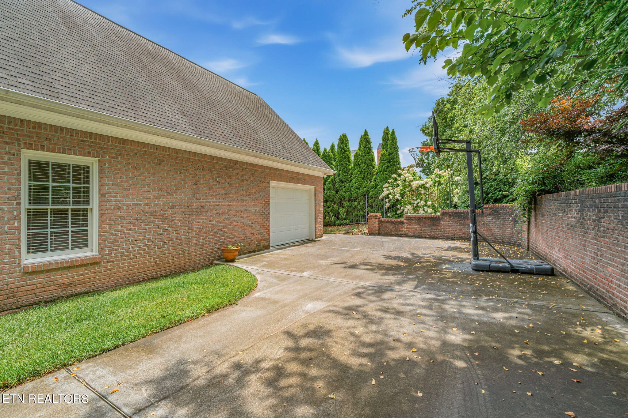 801 Mckinley Pointe Lane Knoxville TN 37934