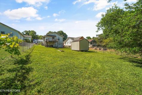 1735 Nickerson Avenue Knoxville TN 37917