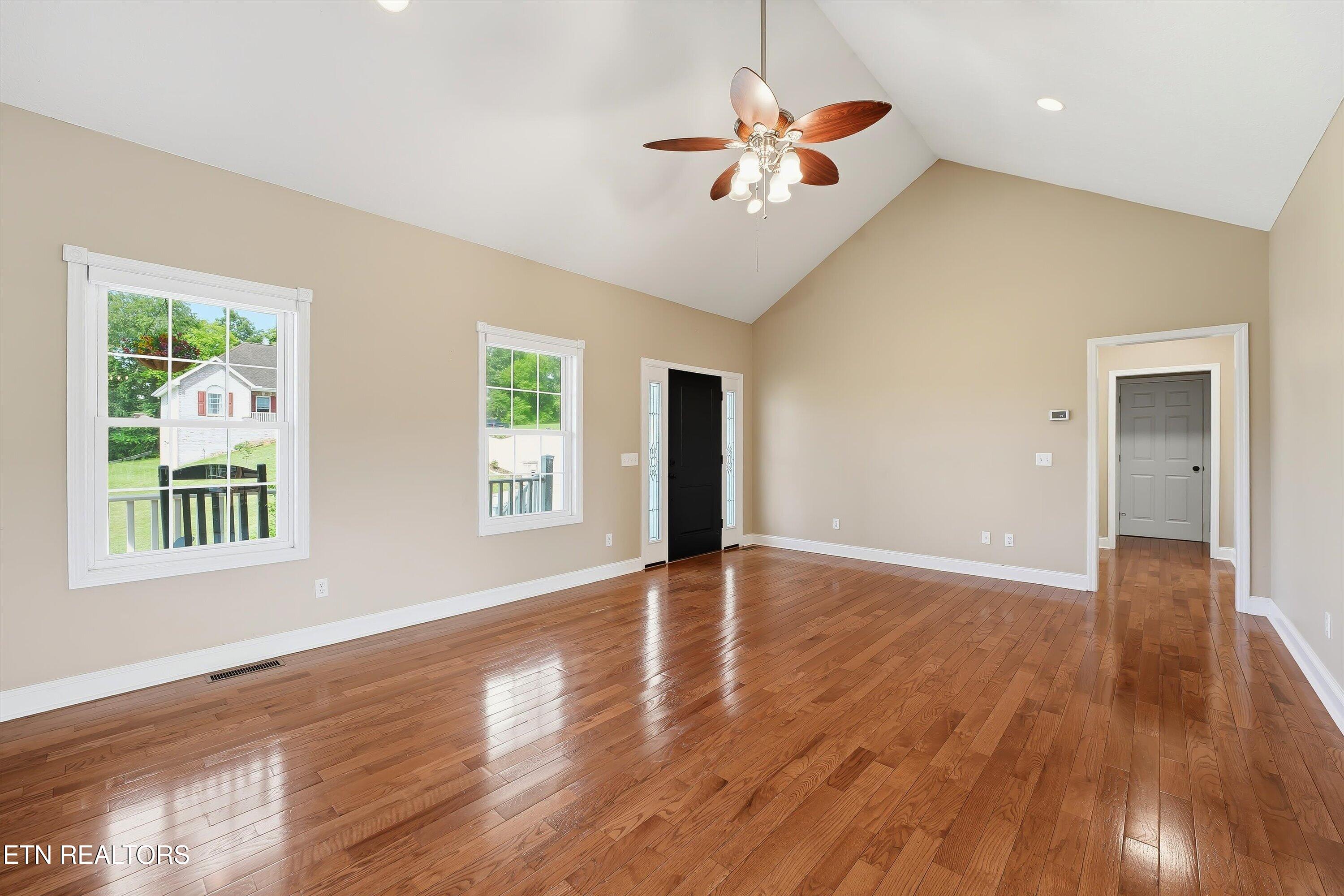 2605 Covington Circle Sevierville TN 37876