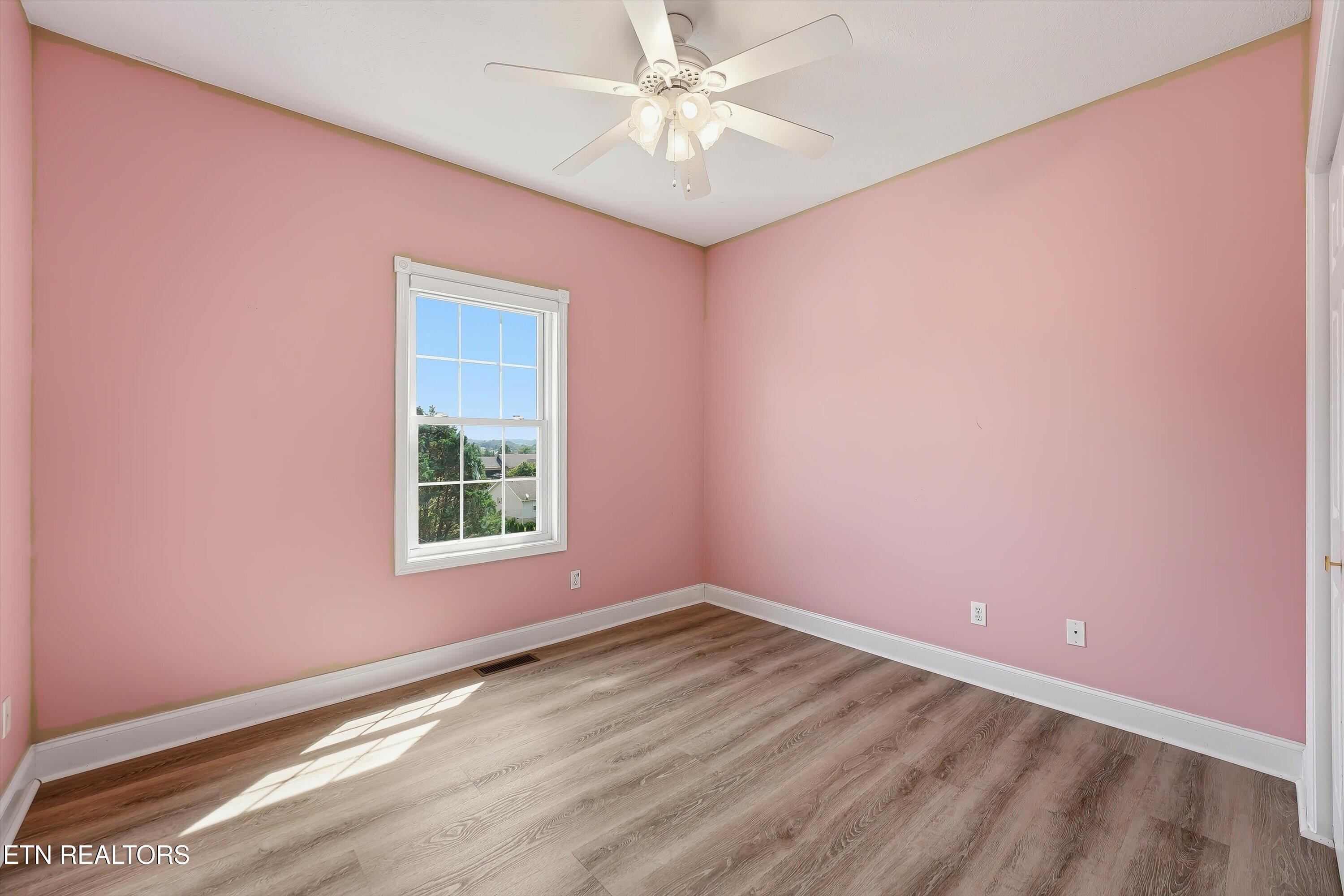 2605 Covington Circle Sevierville TN 37876