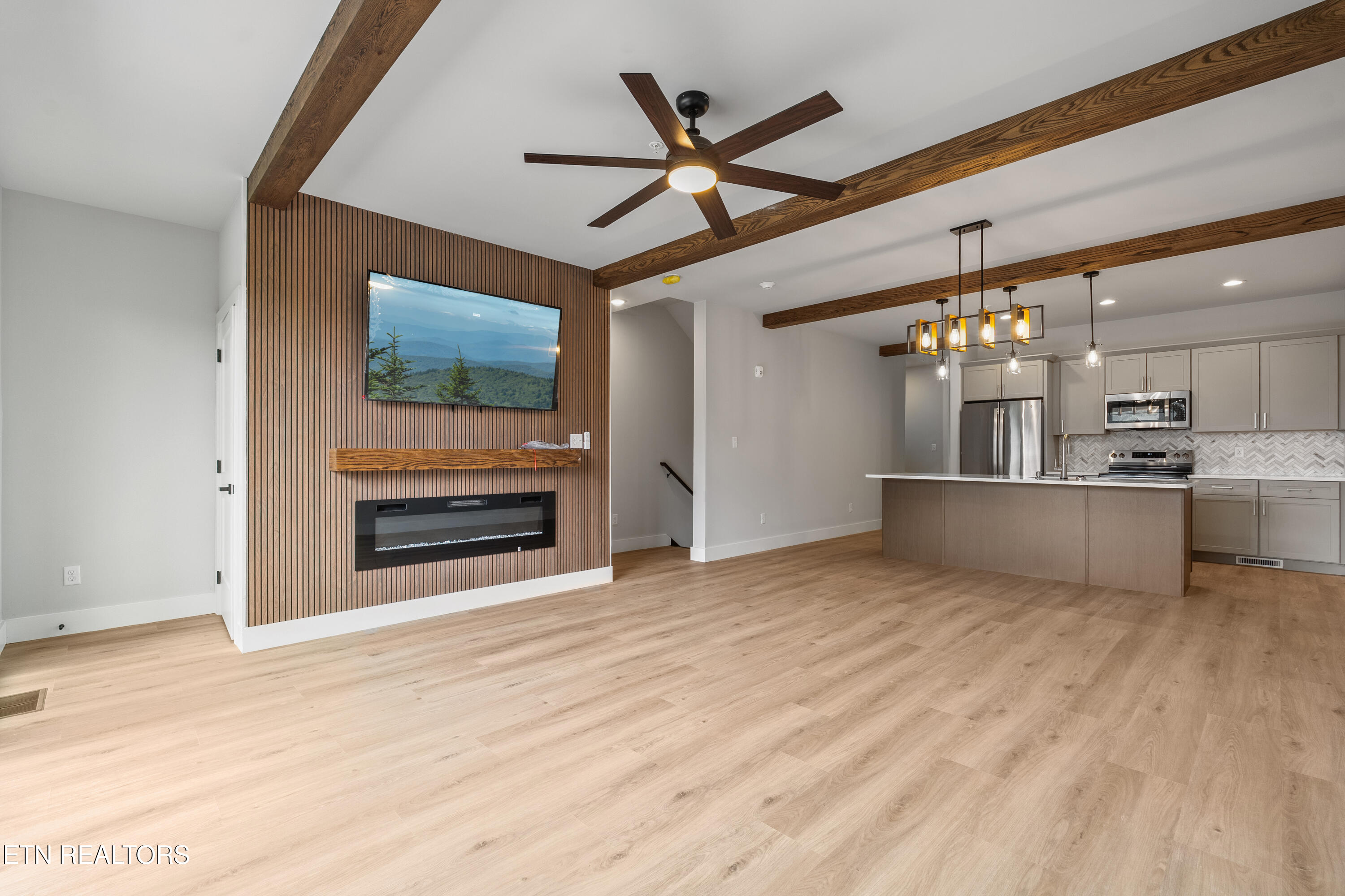 215 Circle Drive Gatlinburg TN 37738