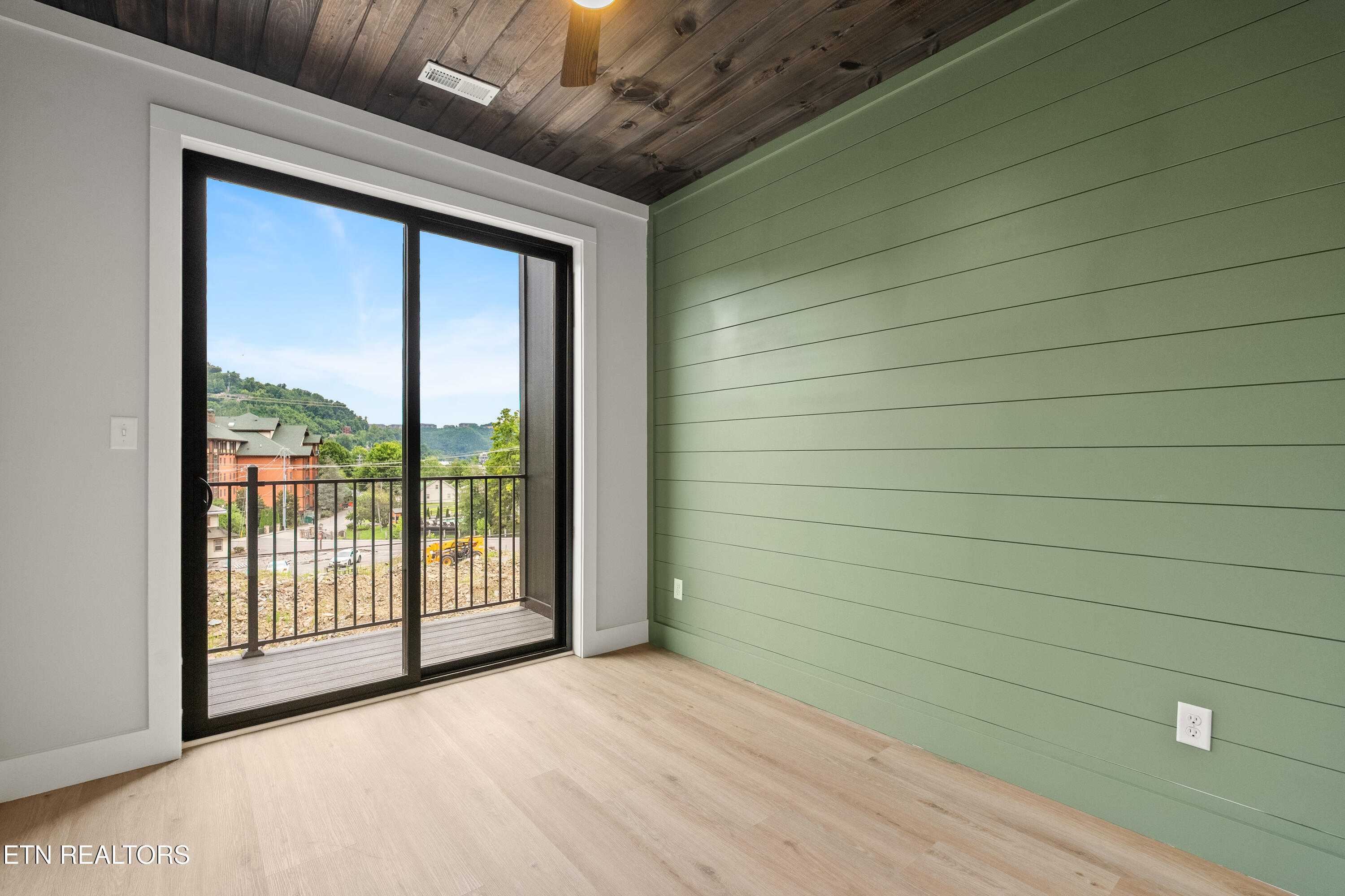 215 Circle Drive Gatlinburg TN 37738