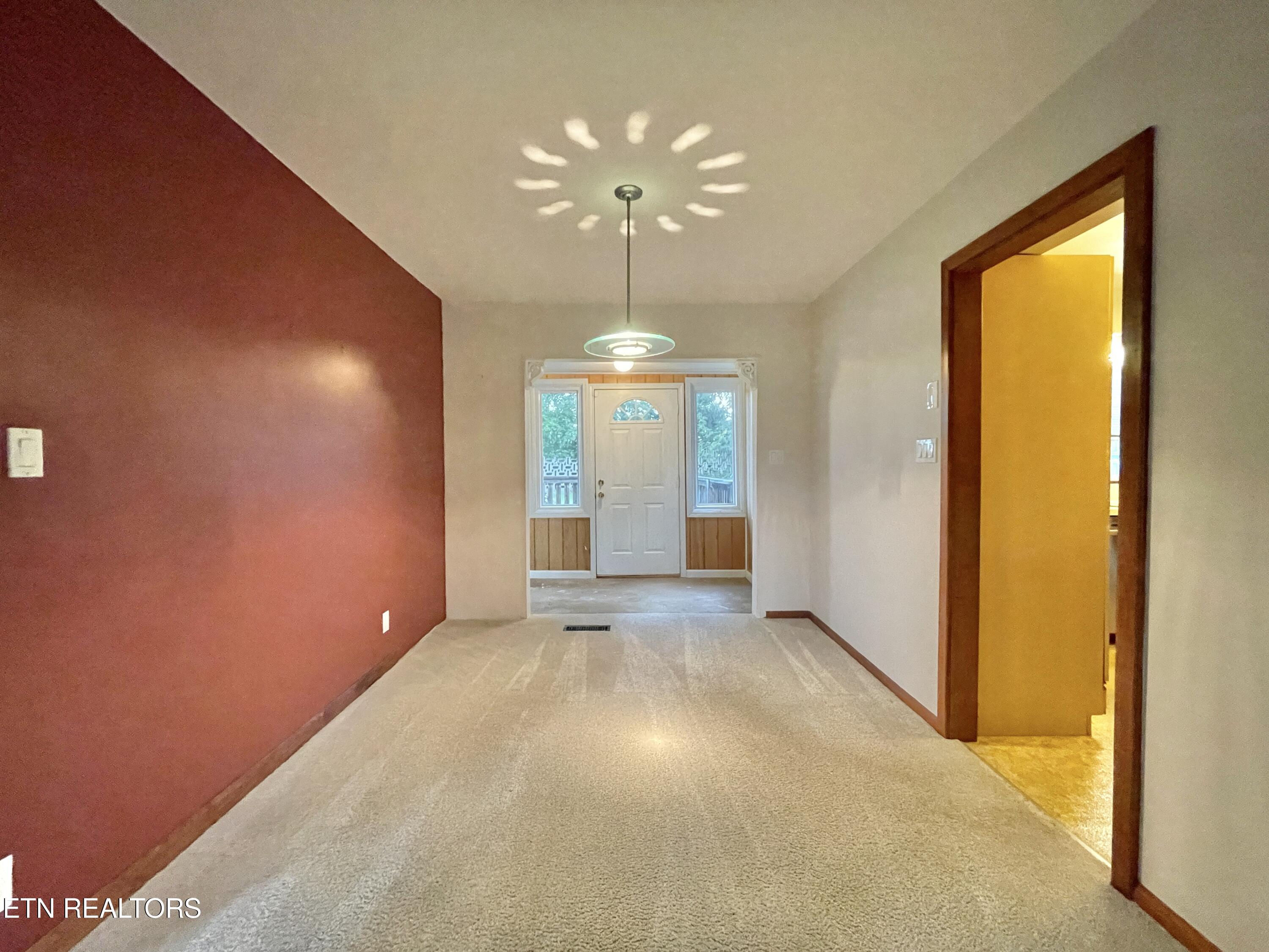 8200 Fox Run Lane Knoxville TN 37919