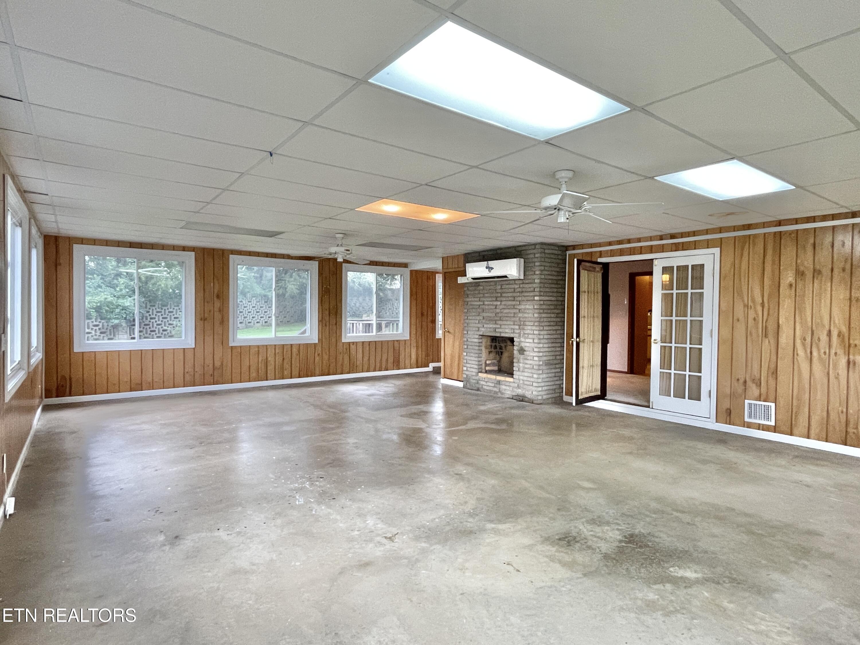 8200 Fox Run Lane Knoxville TN 37919