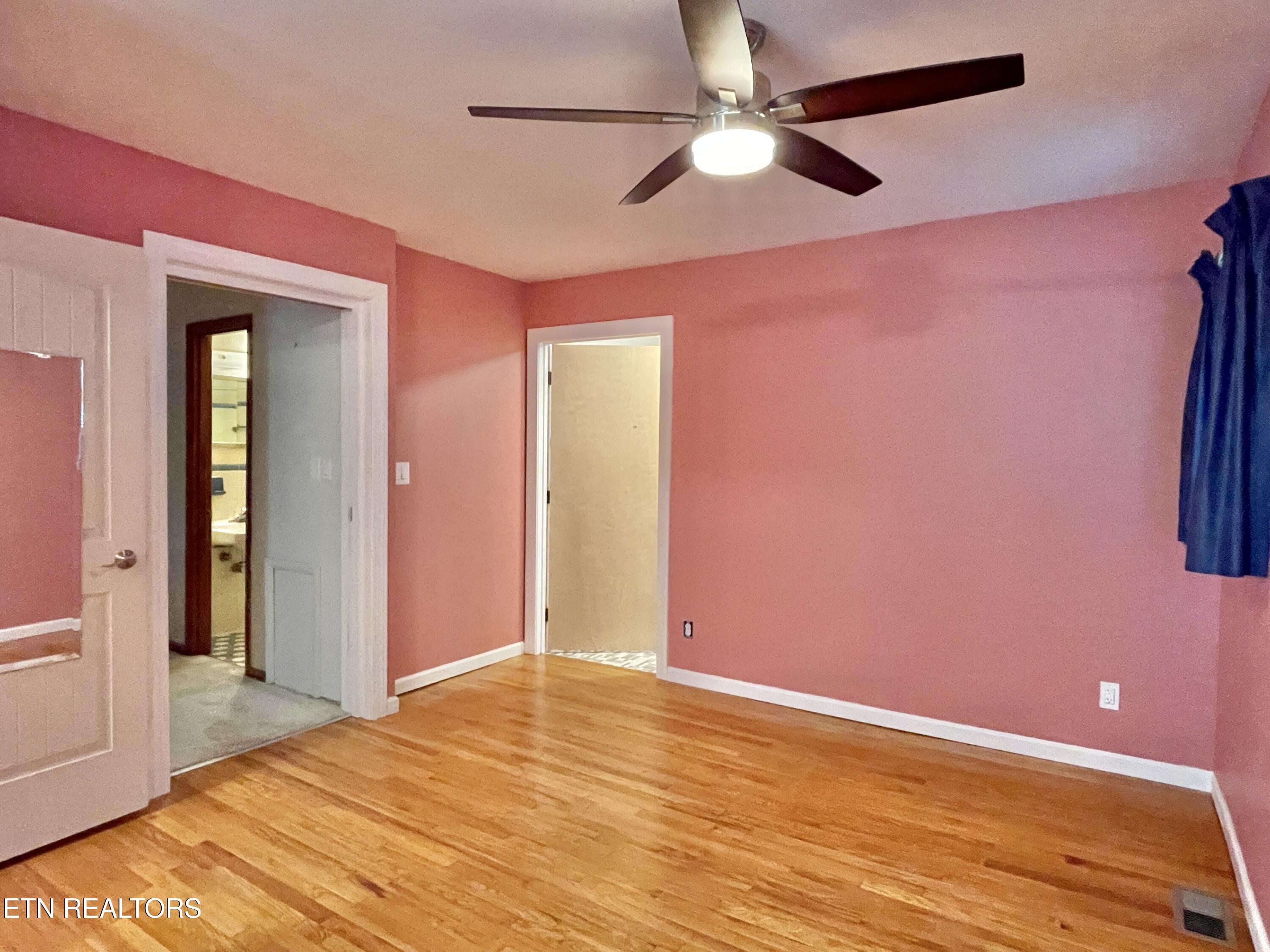 8200 Fox Run Lane Knoxville TN 37919