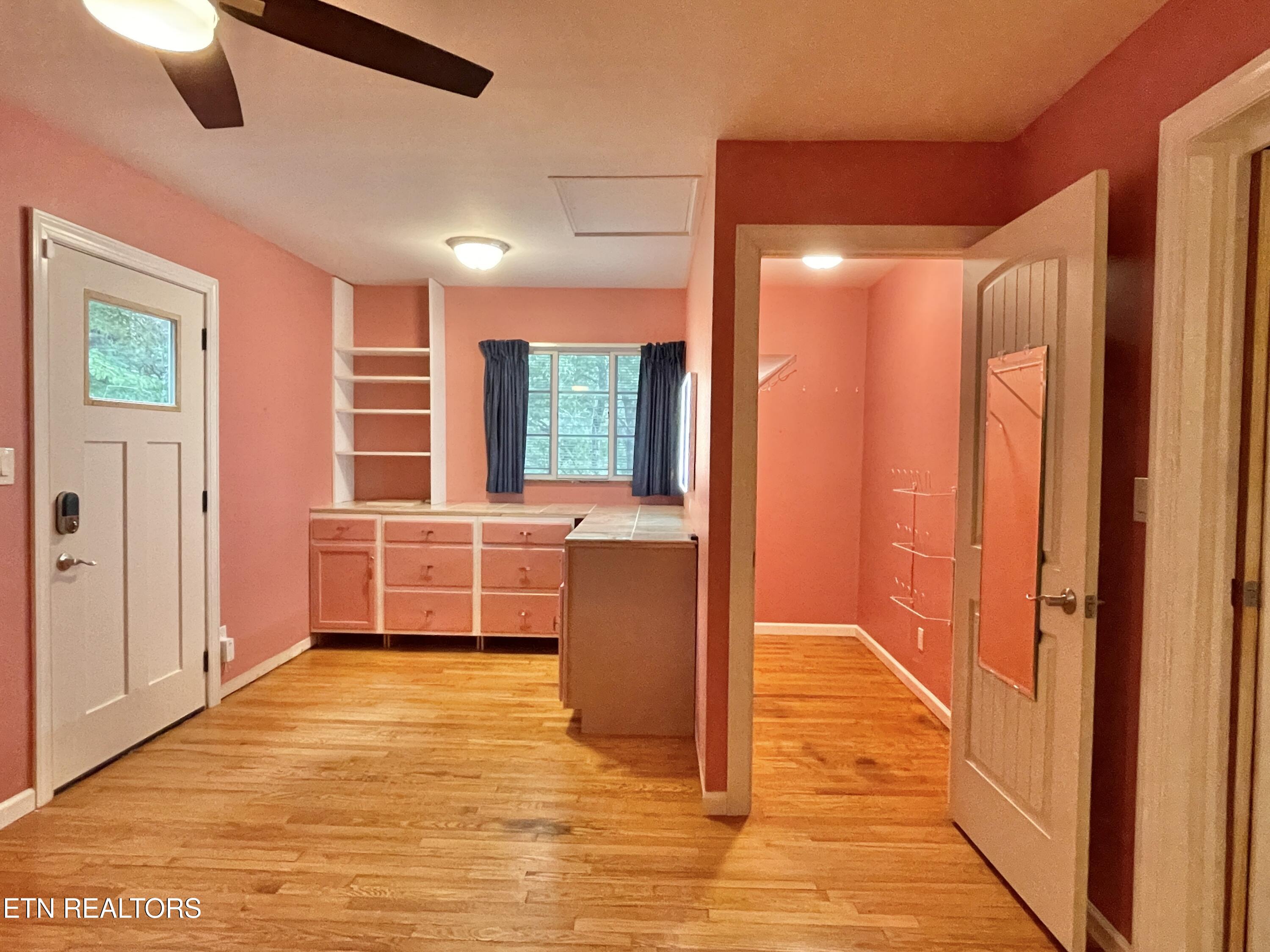 8200 Fox Run Lane Knoxville TN 37919