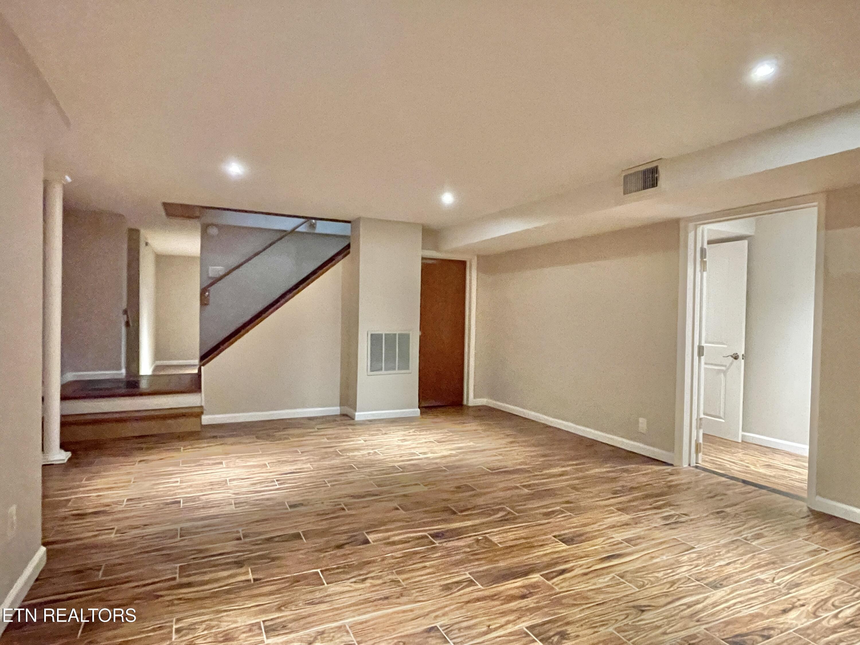 8200 Fox Run Lane Knoxville TN 37919