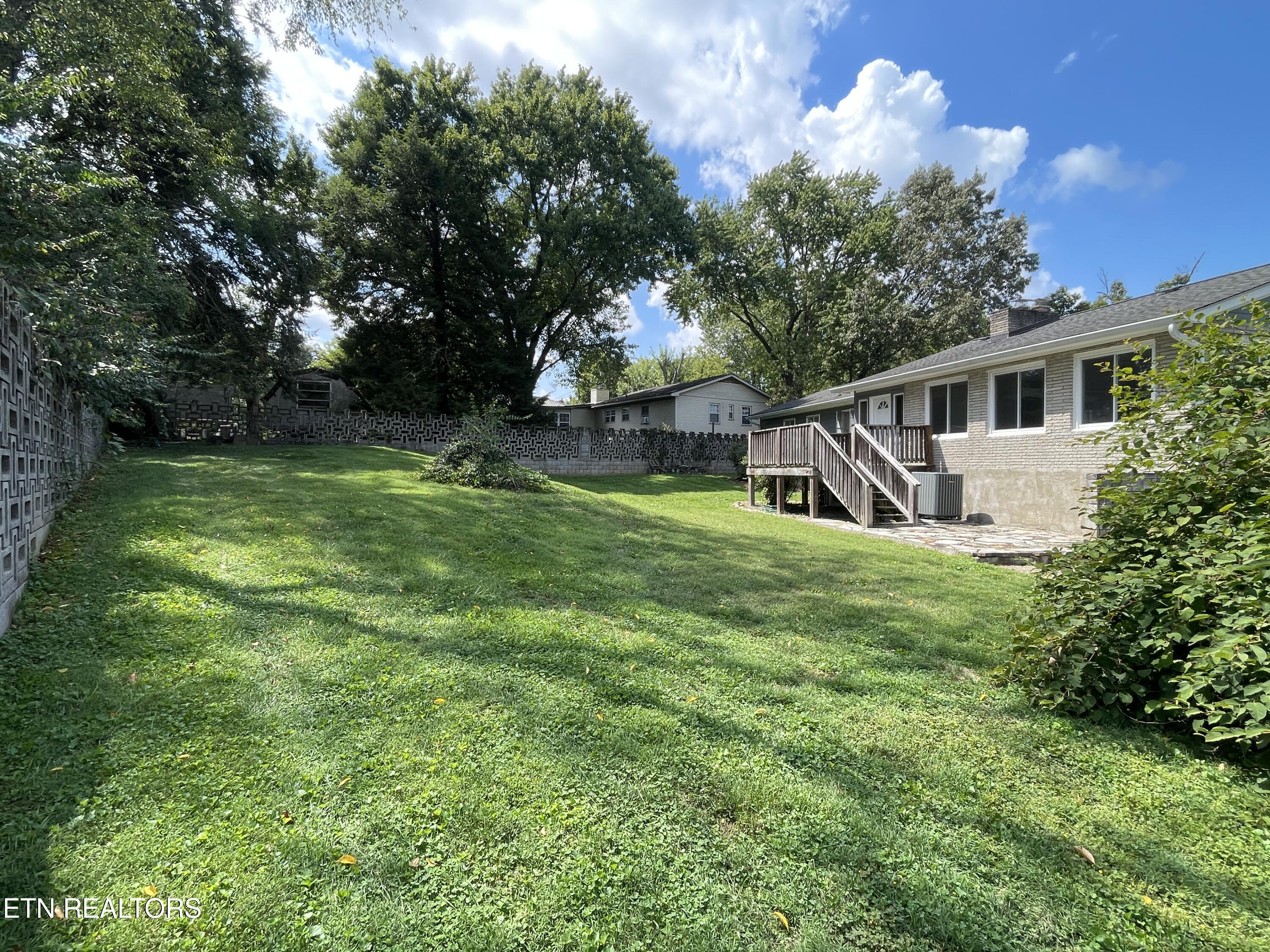 8200 Fox Run Lane Knoxville TN 37919