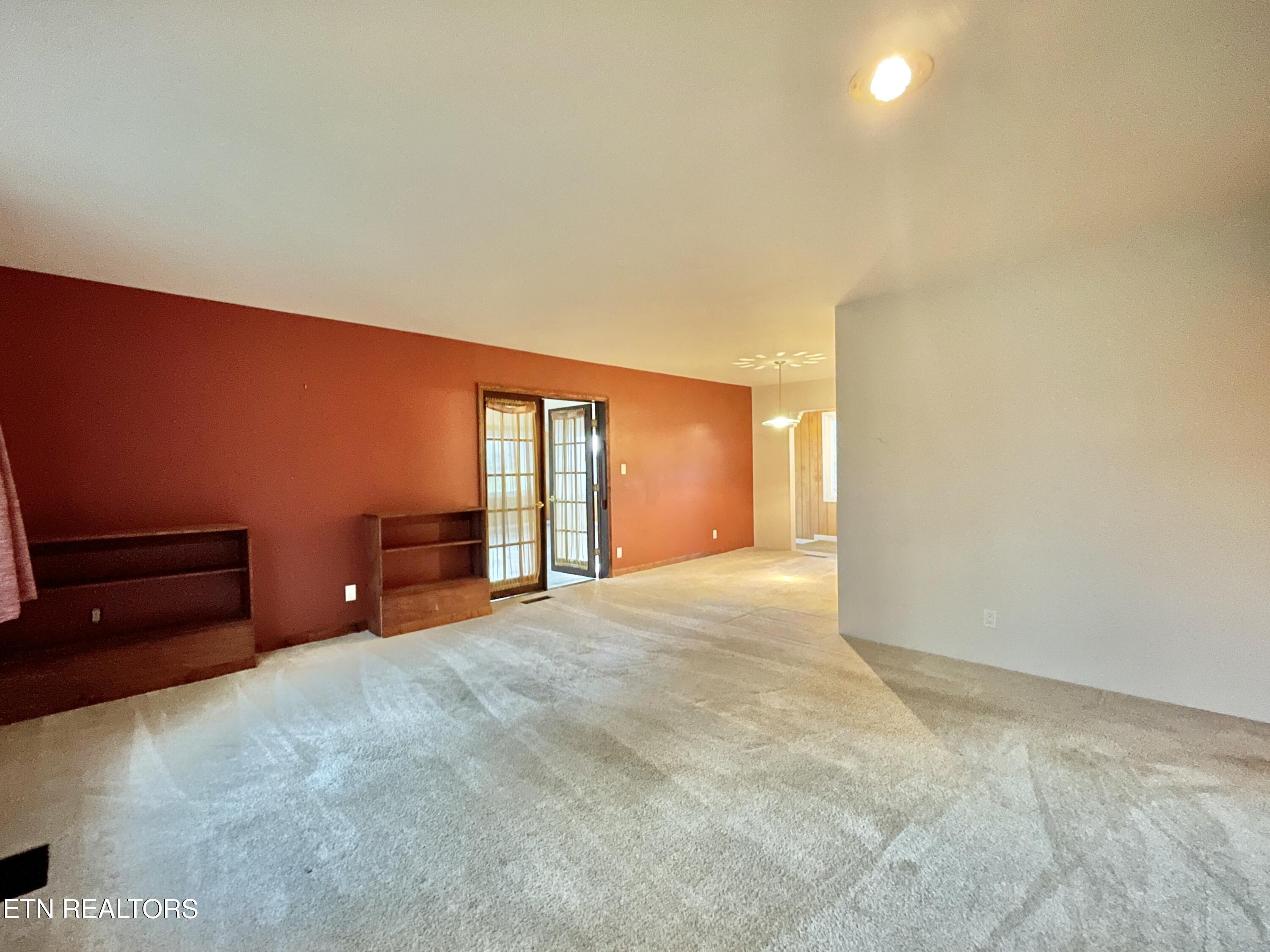 8200 Fox Run Lane Knoxville TN 37919