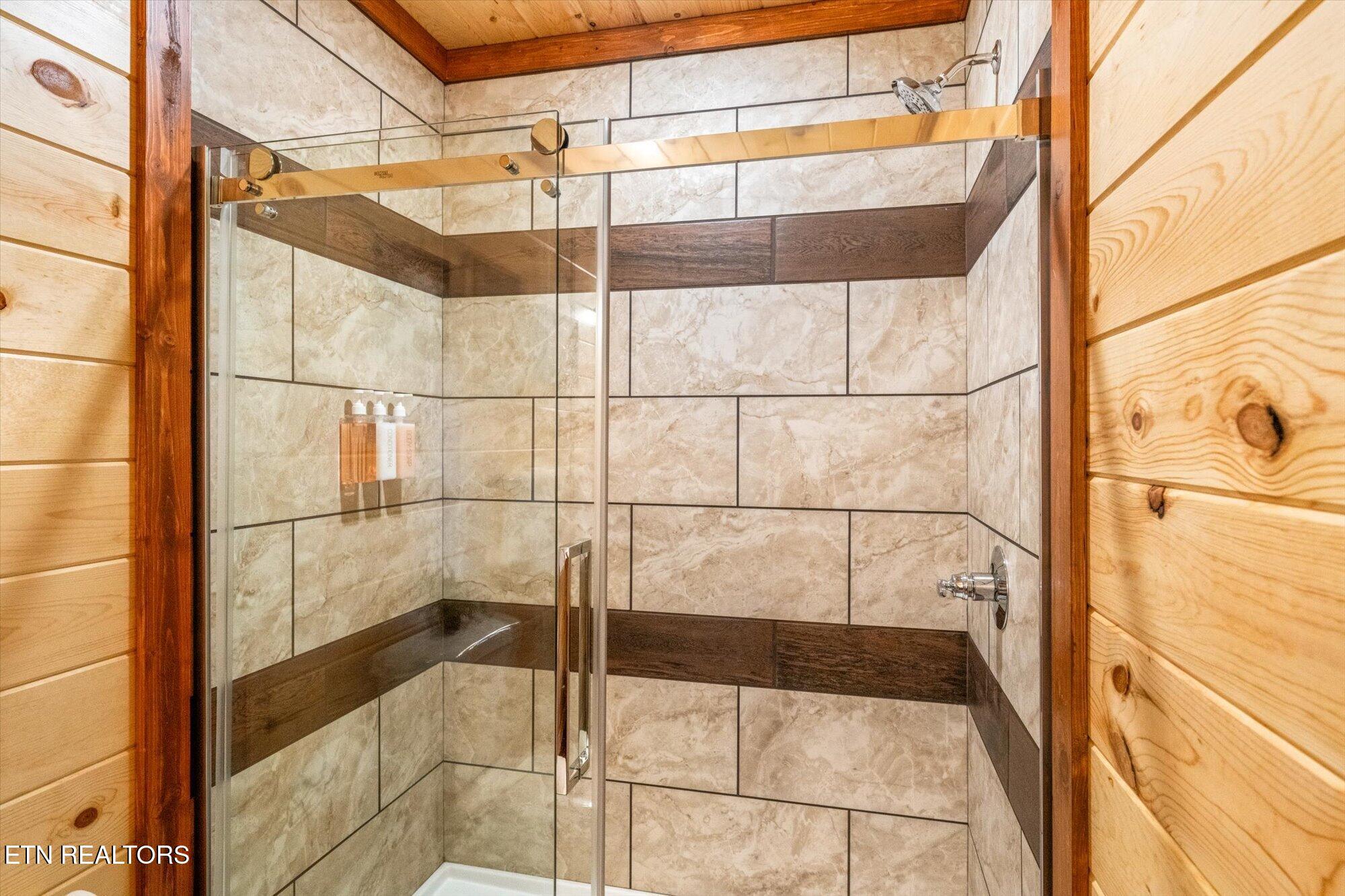 2208 Jericho Way Sevierville TN 37876