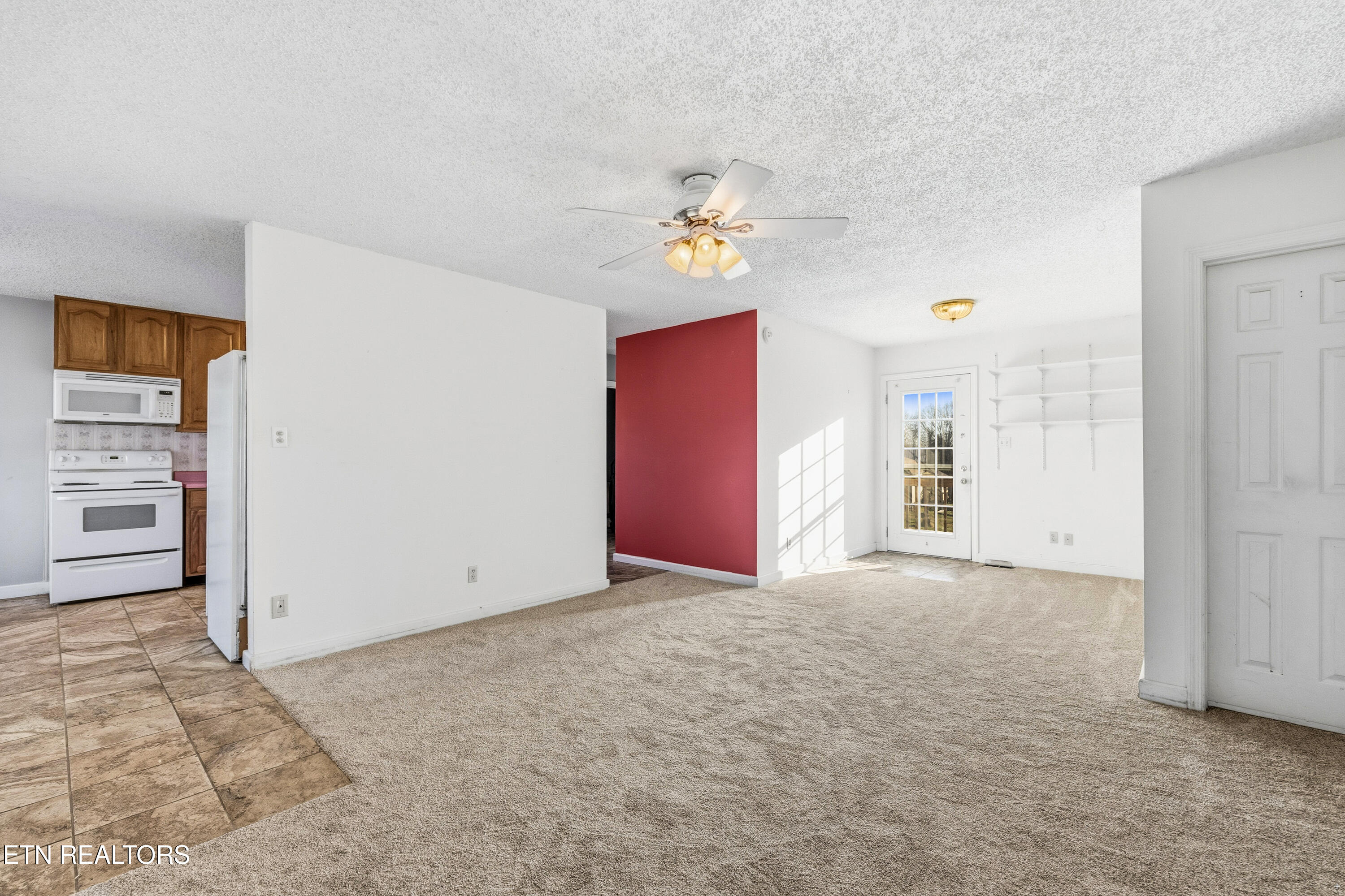 425 Holbrook Avenue Lenoir City TN 37771