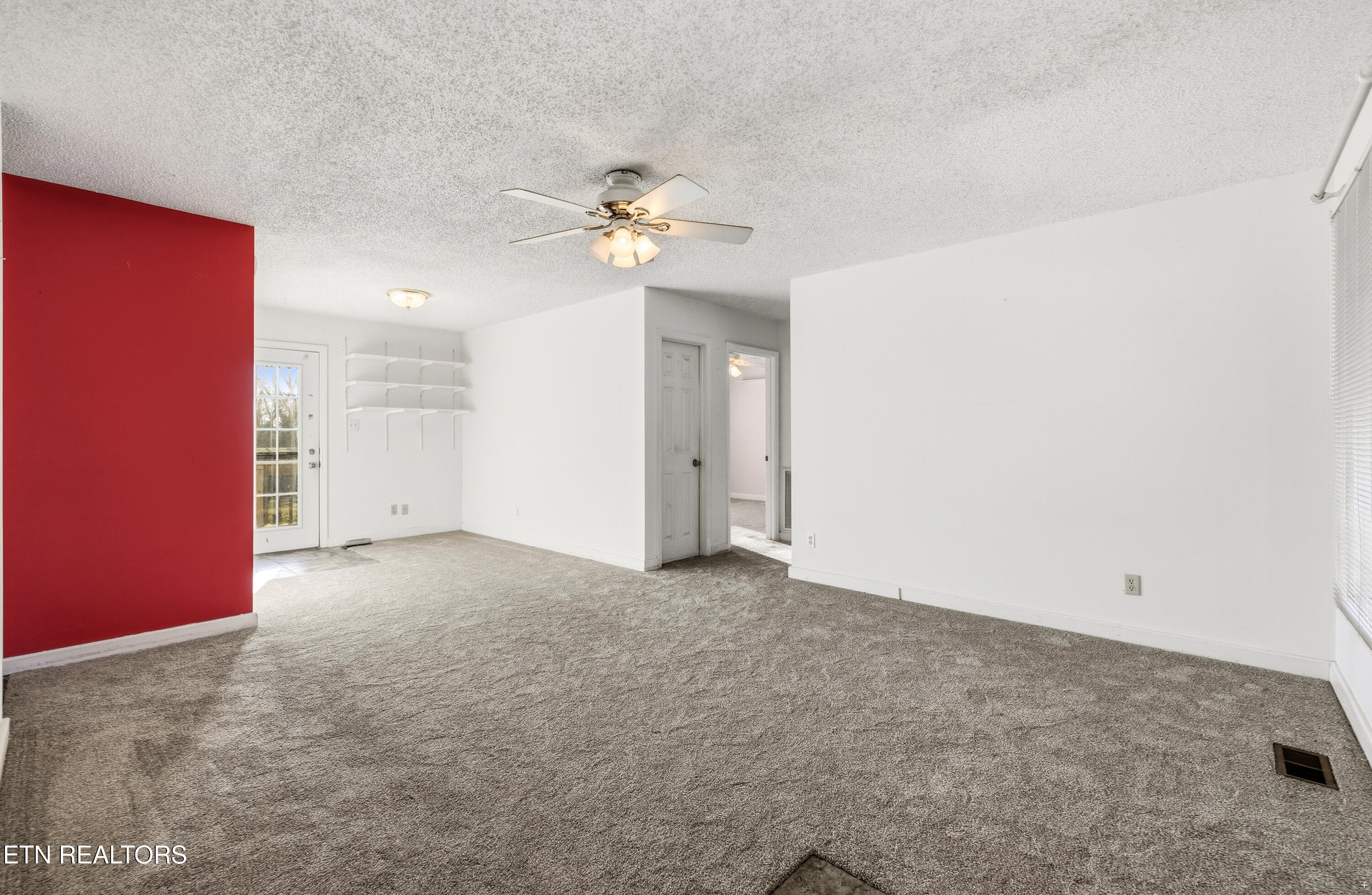 425 Holbrook Avenue Lenoir City TN 37771