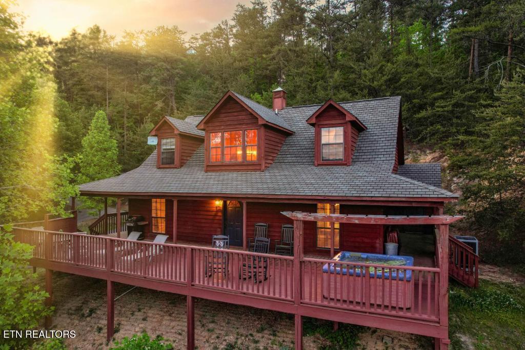 2059 Wicks Way Sevierville TN 37876