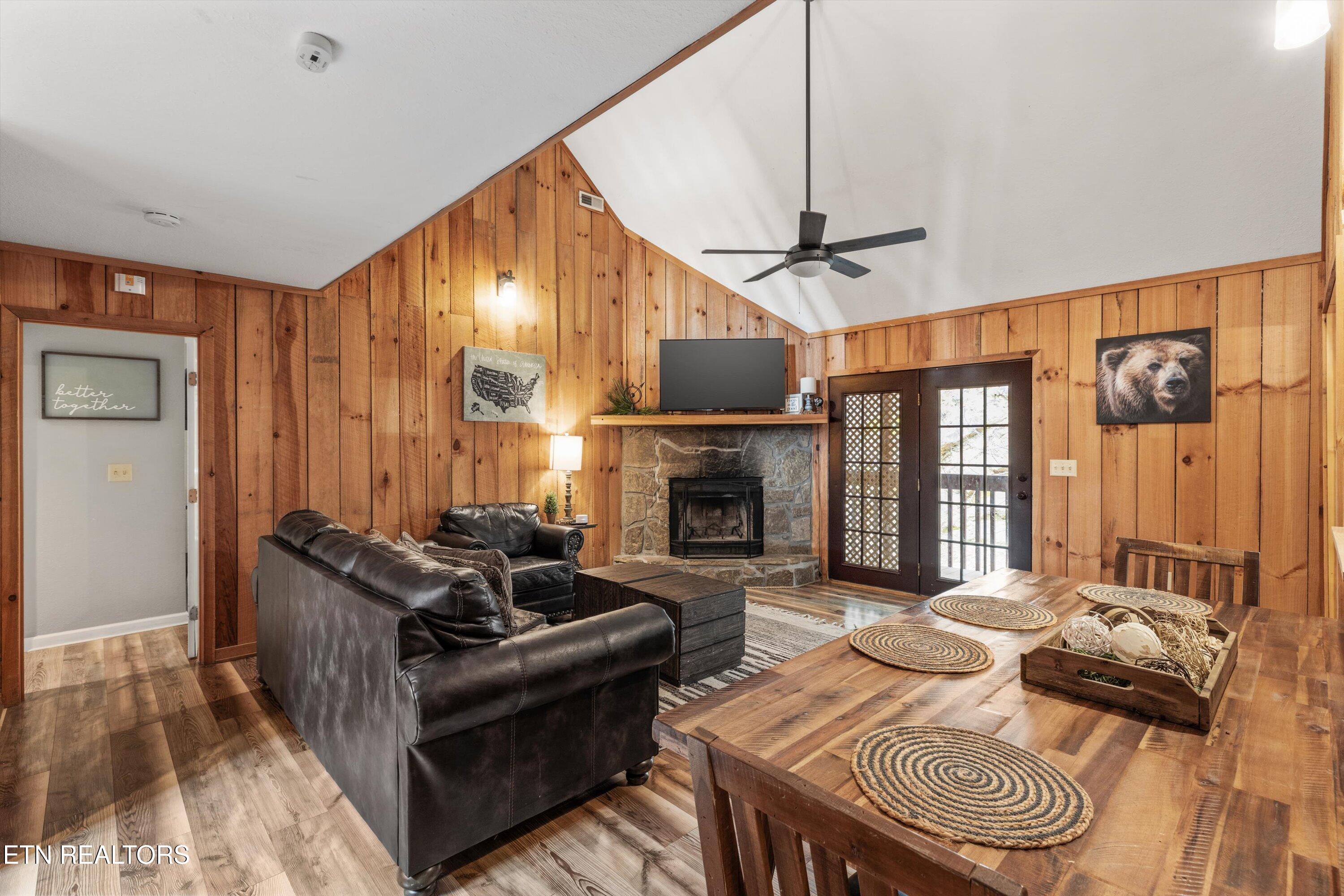 2059 Wicks Way Sevierville TN 37876